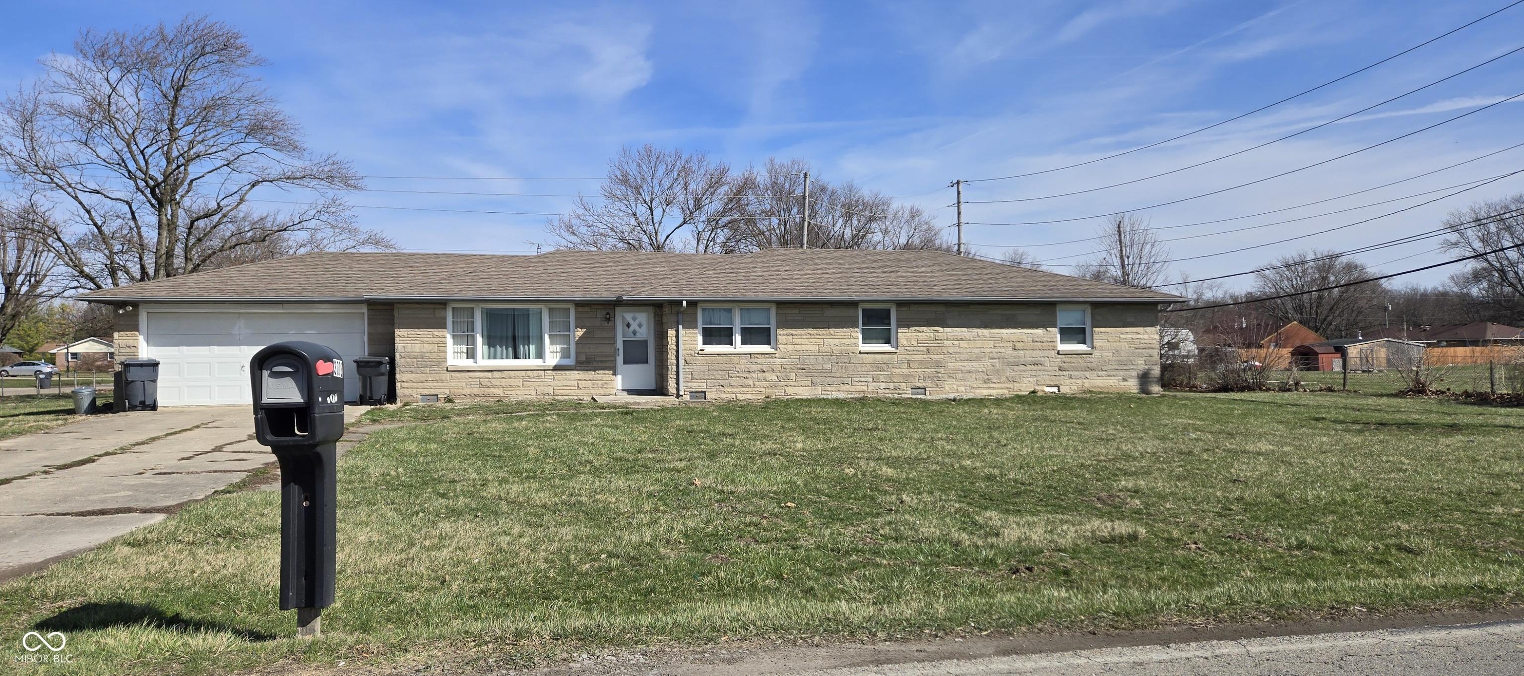 Photo one of 3002 W 53Rd St Anderson IN 46011 | MLS 22029704