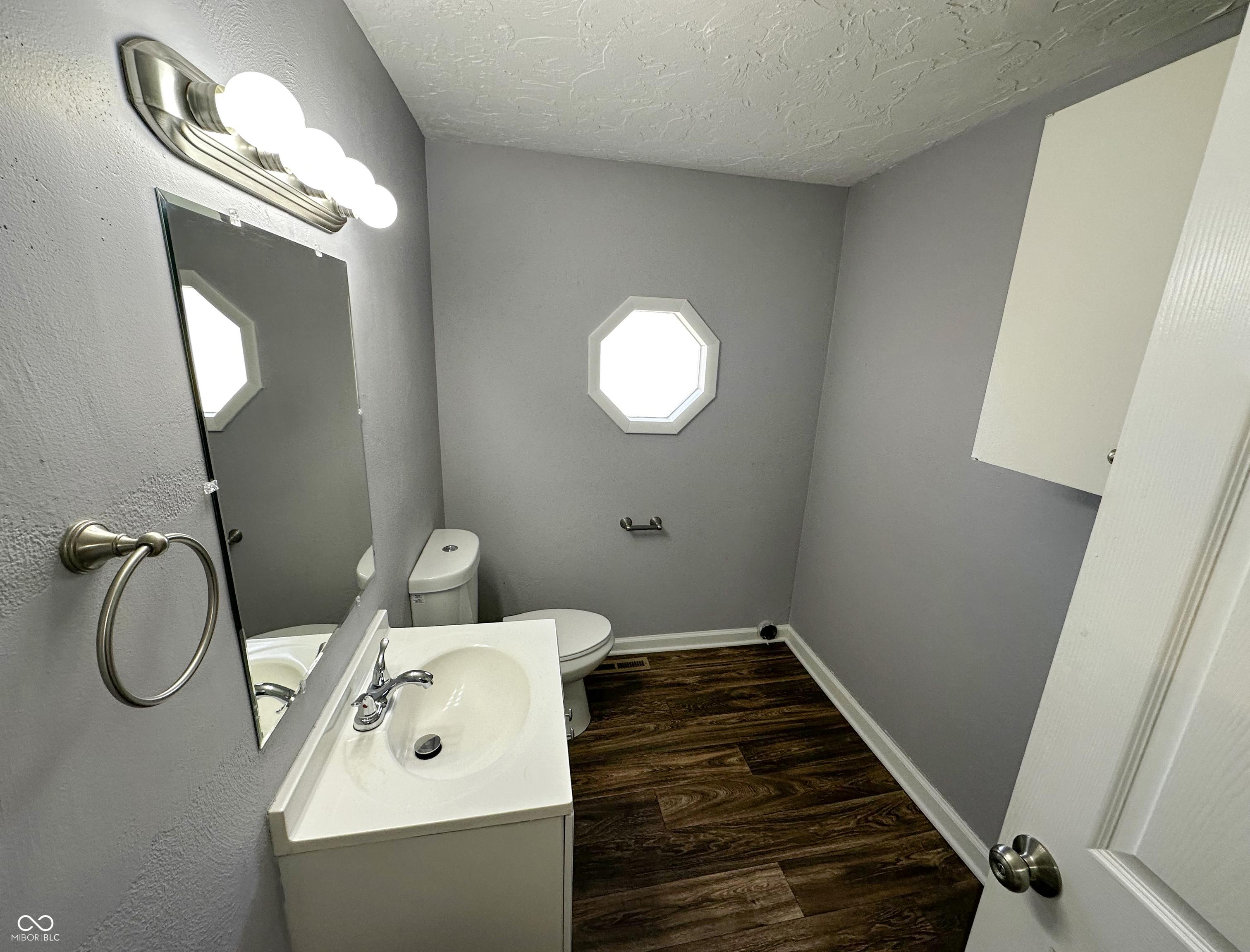 Photo #17