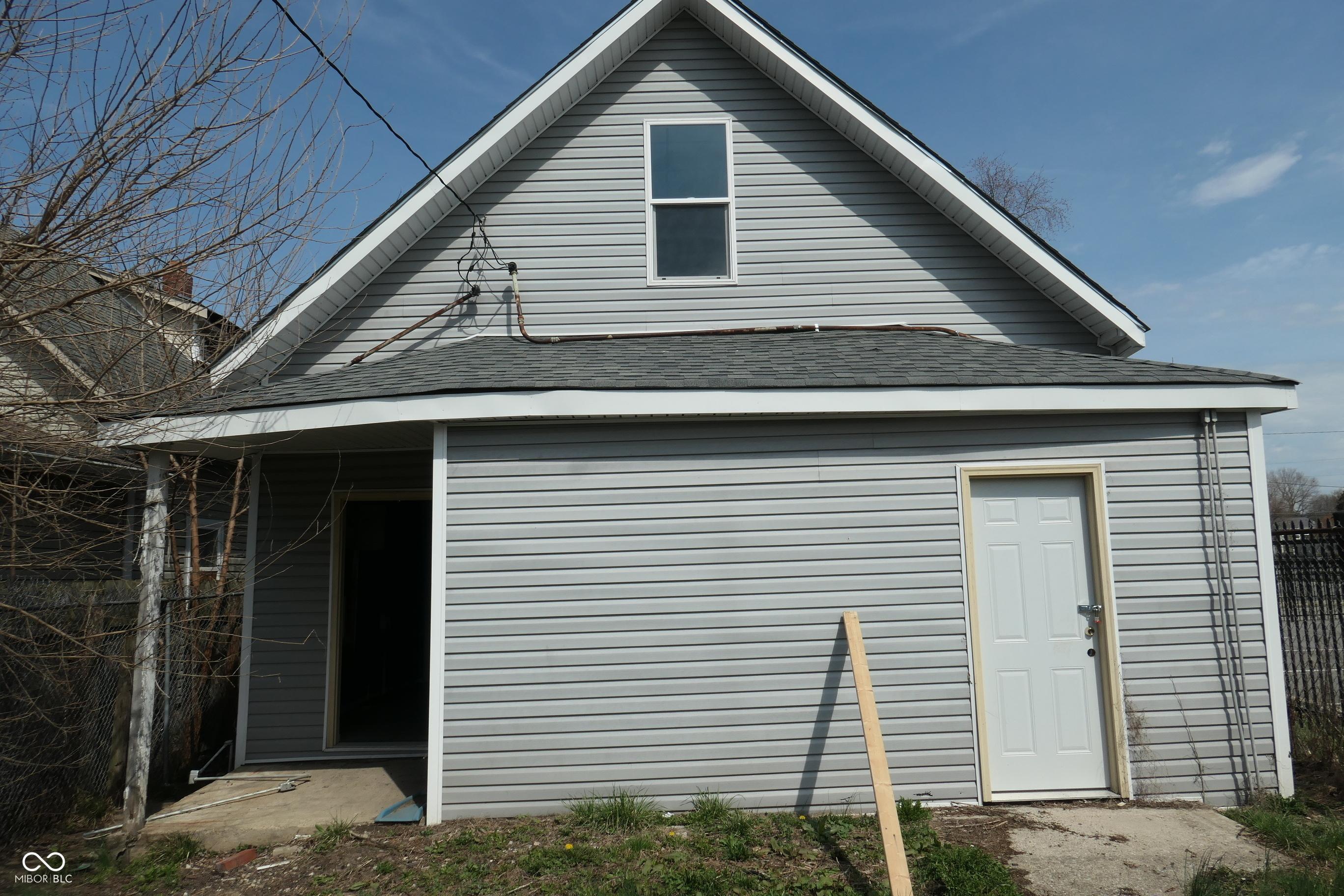Photo #9