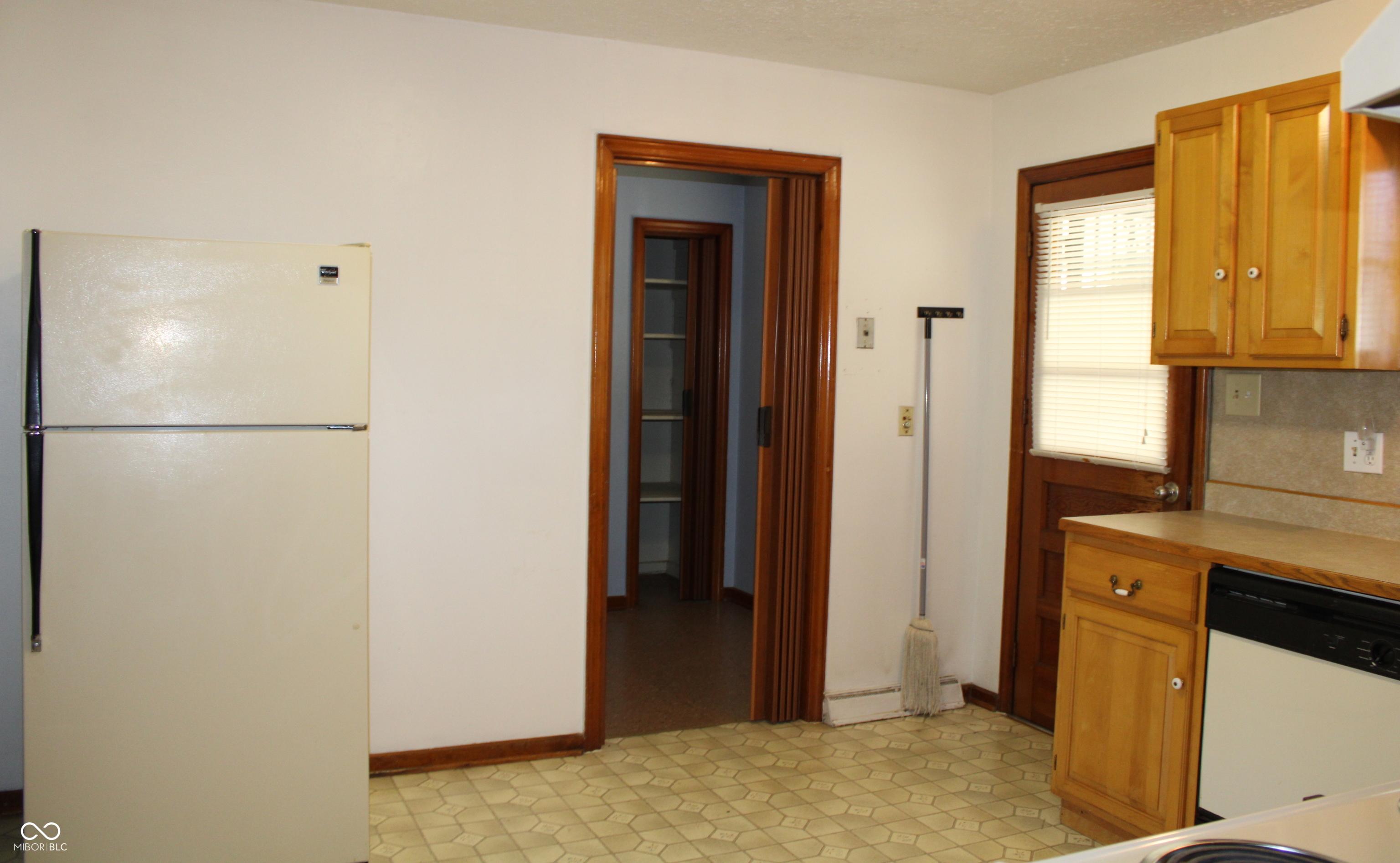 Photo #8