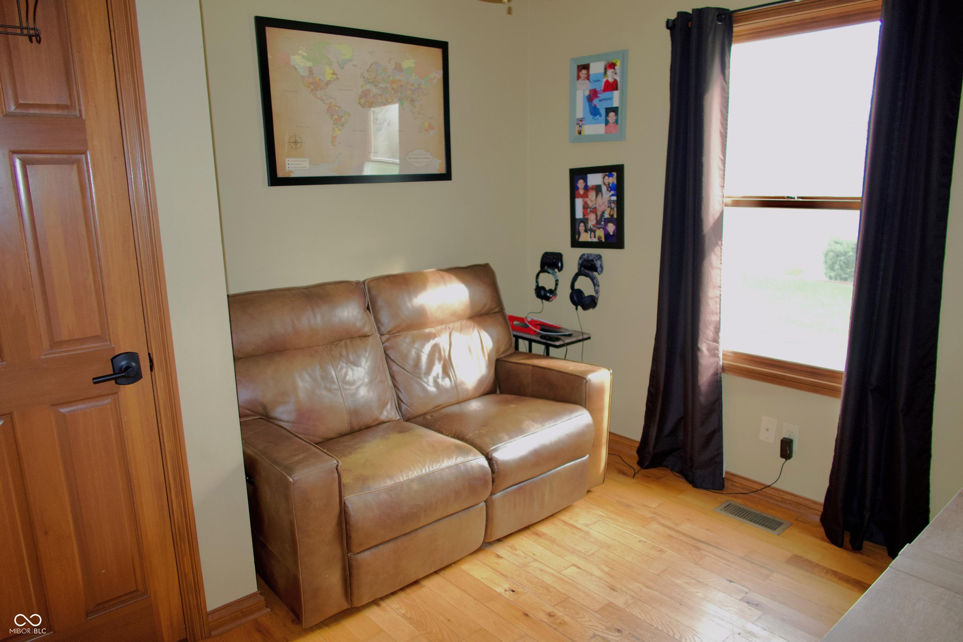 Photo #21