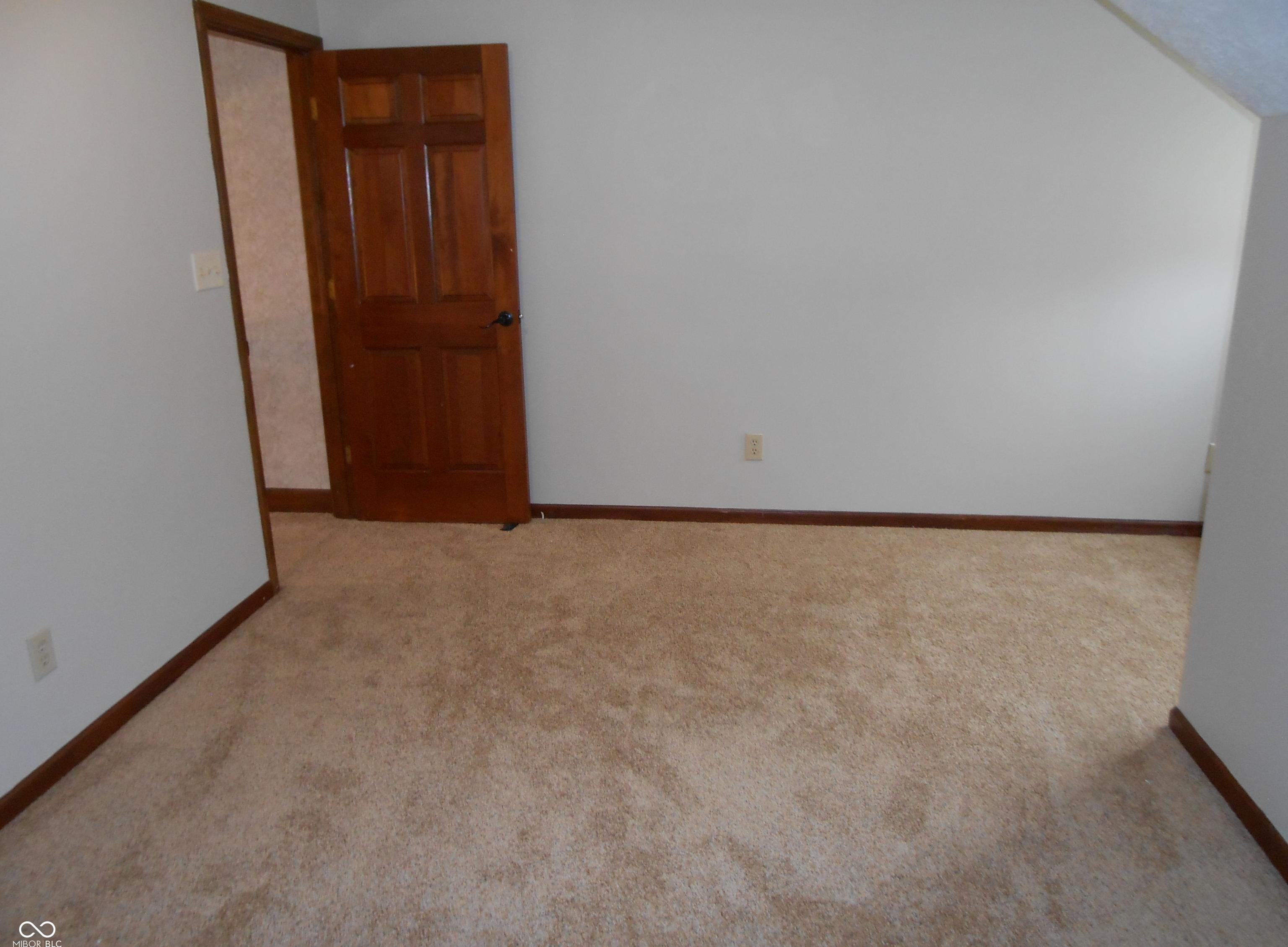 Photo #35