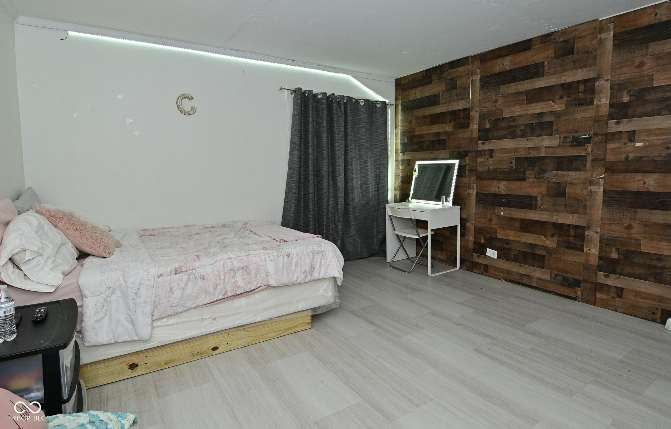 Photo #19