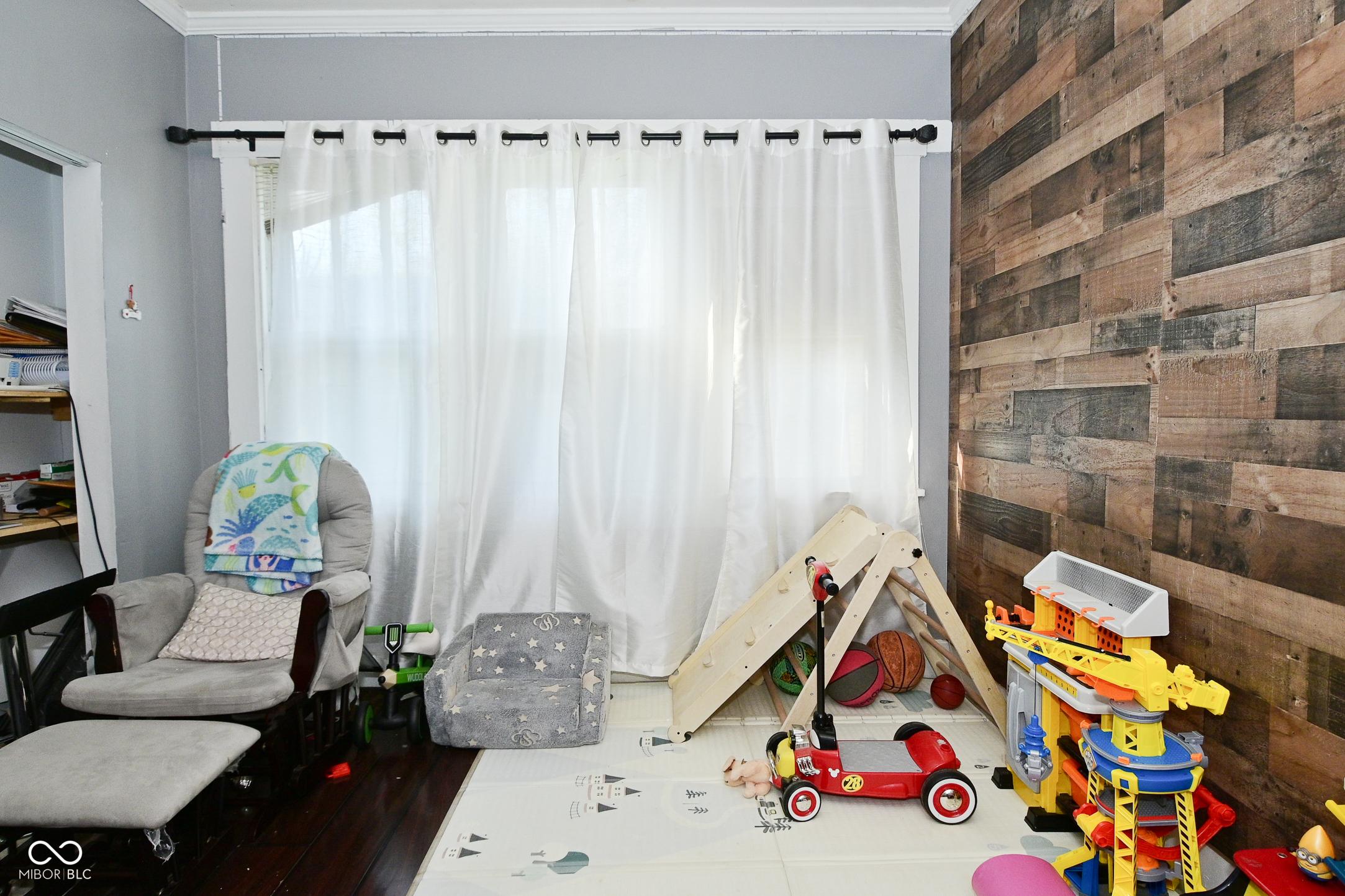Photo #11