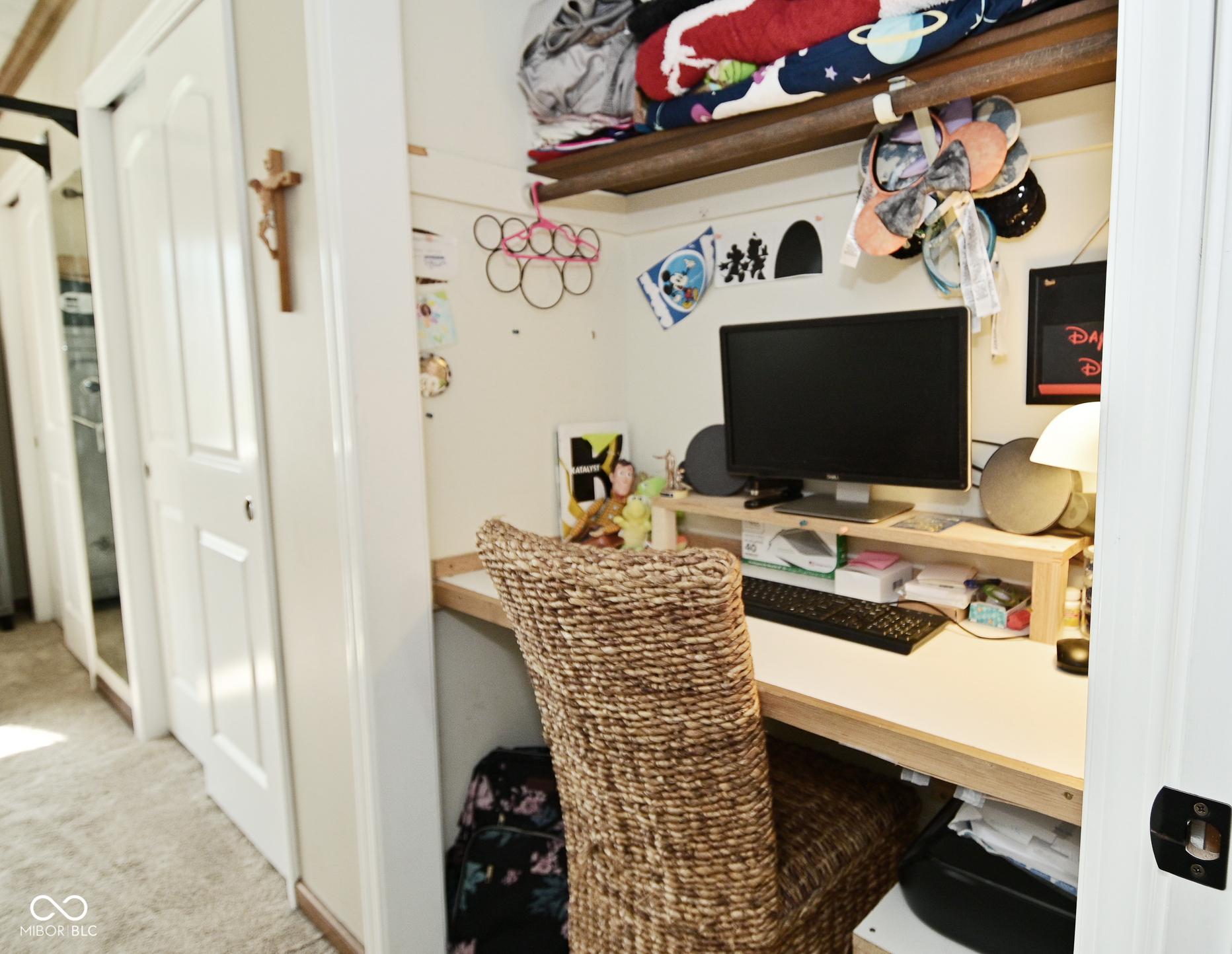 Photo #42