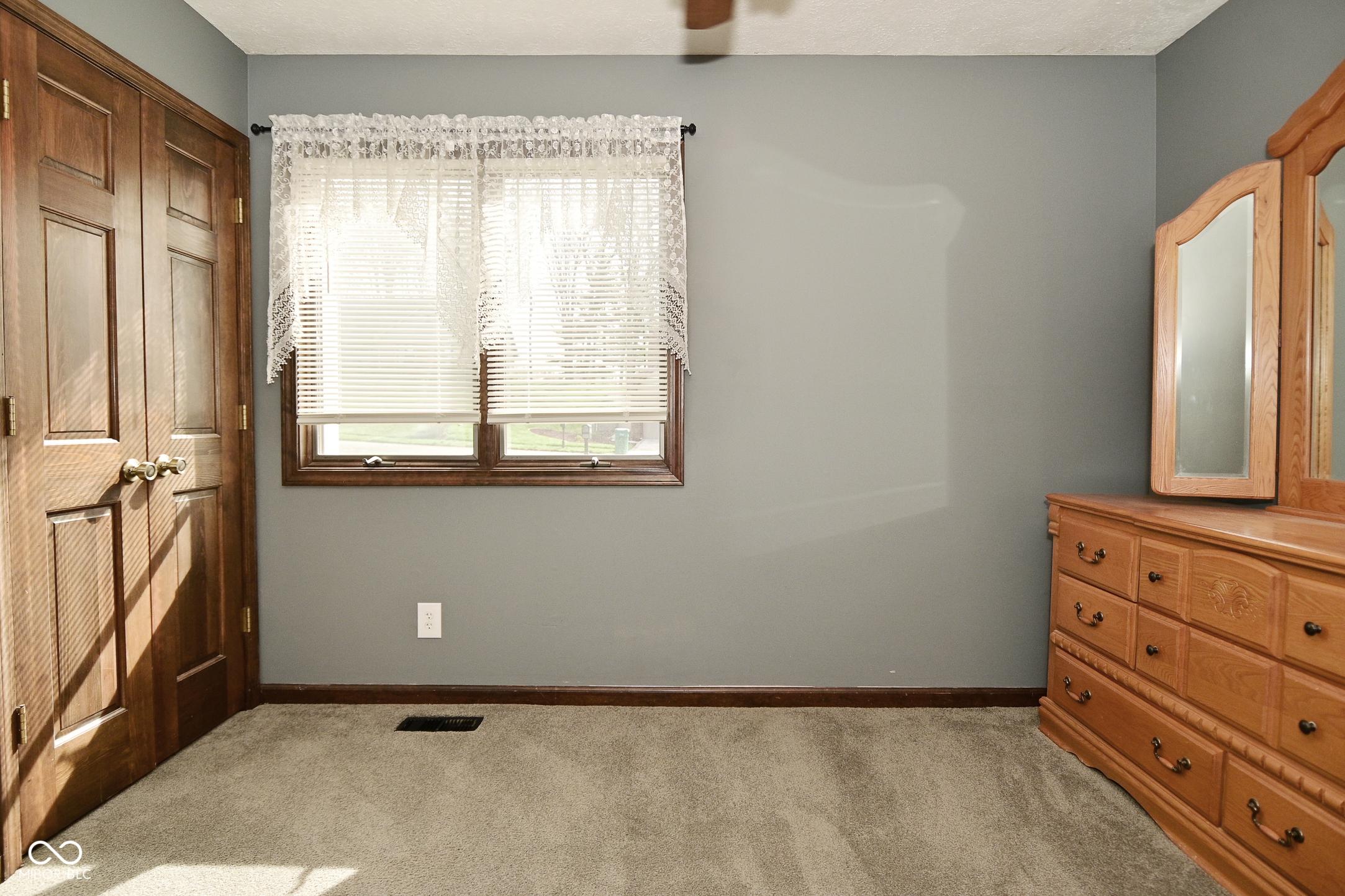 Photo #35
