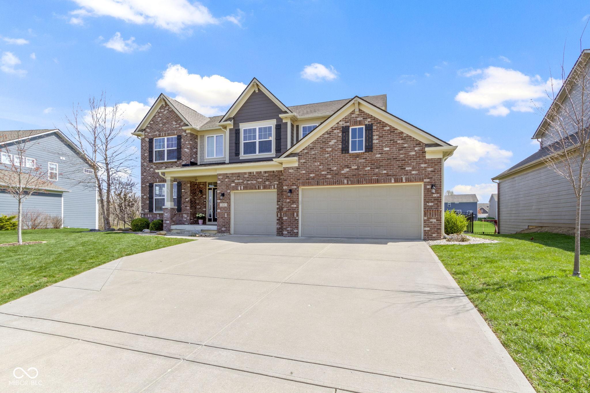 Photo one of 419 Dovetree Dr Danville IN 46122 | MLS 22031565