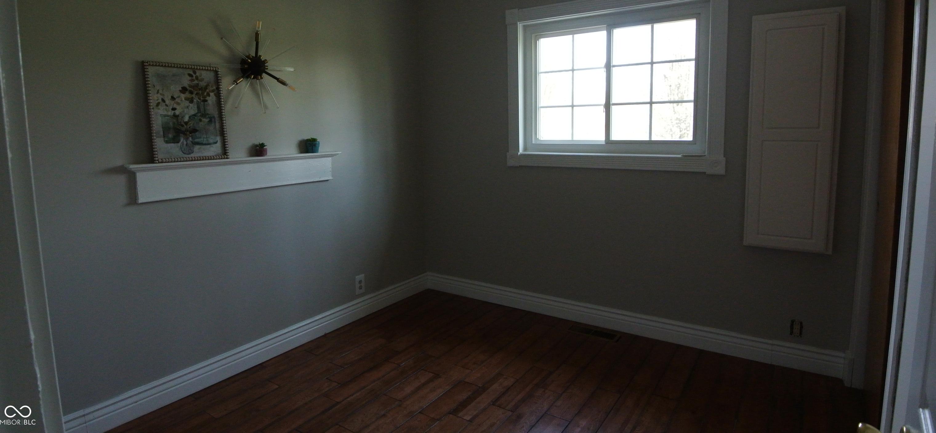 Photo #11