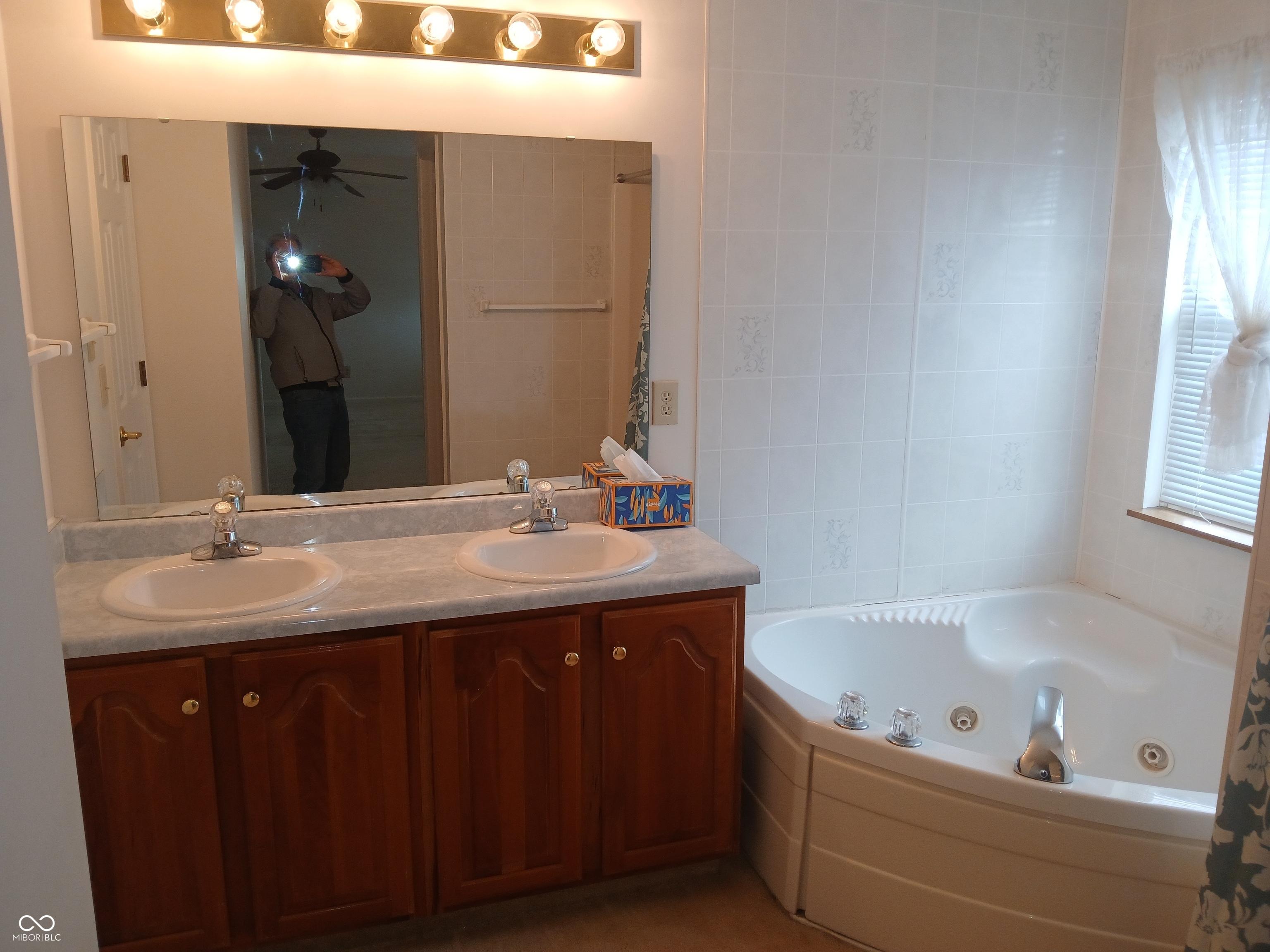Photo #27