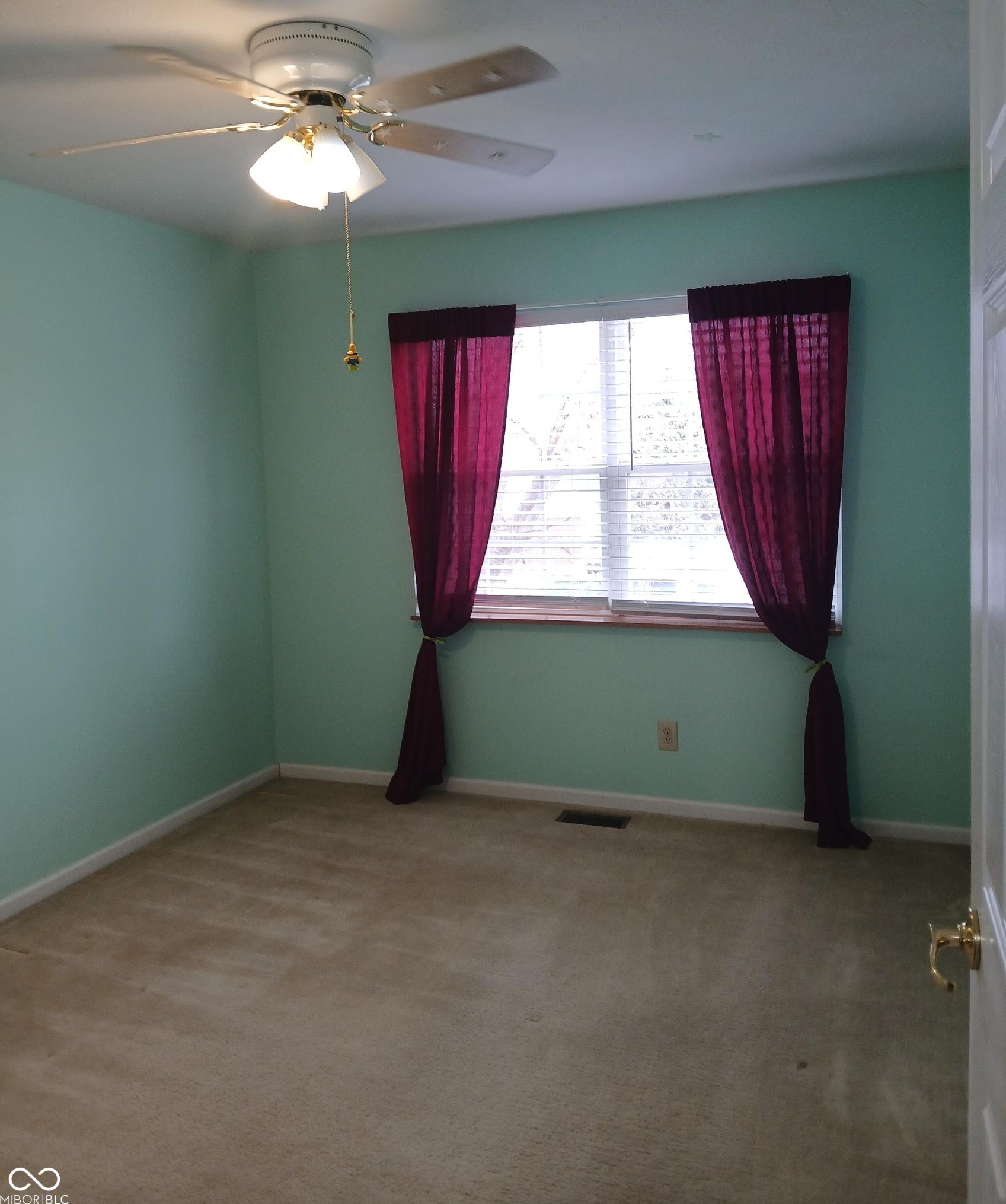 Photo #32