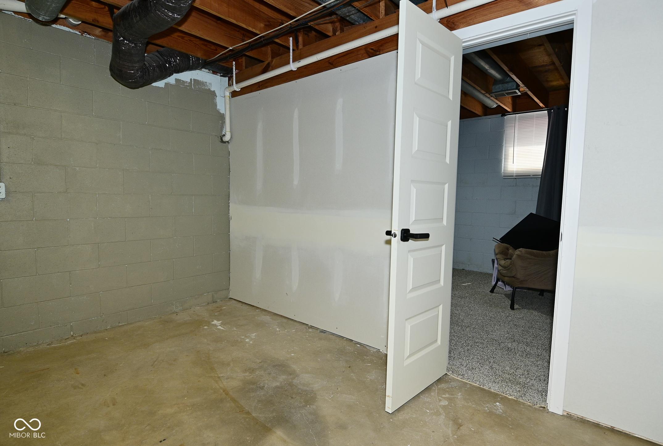 Photo #32