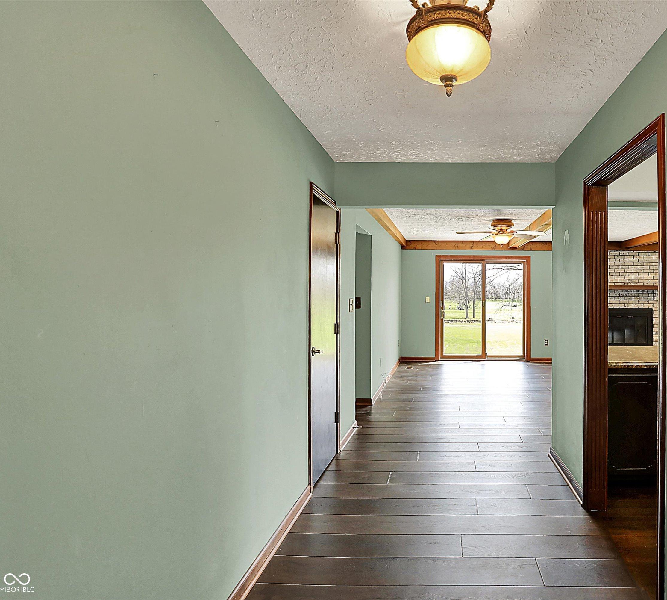 Photo #4