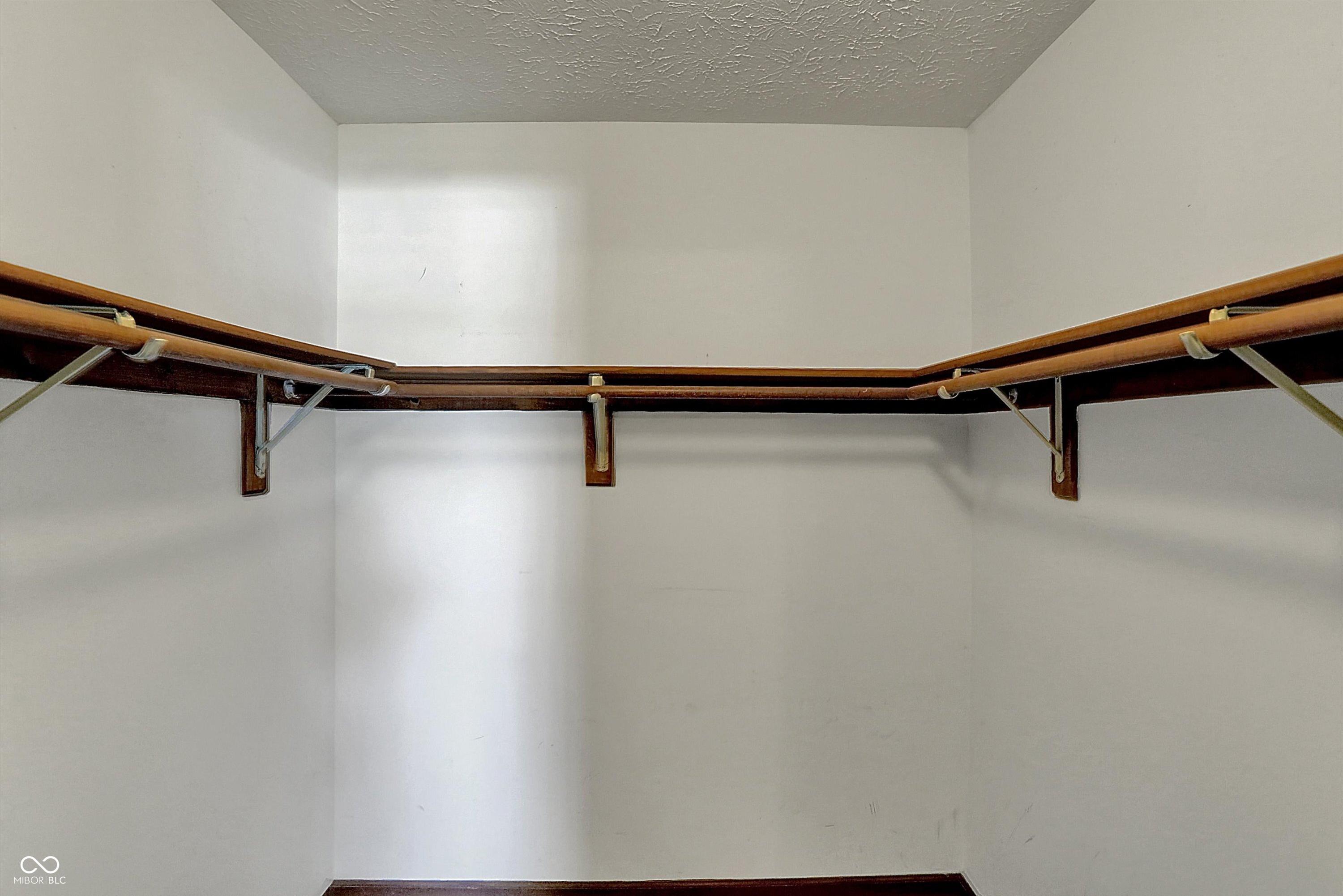 Photo #32