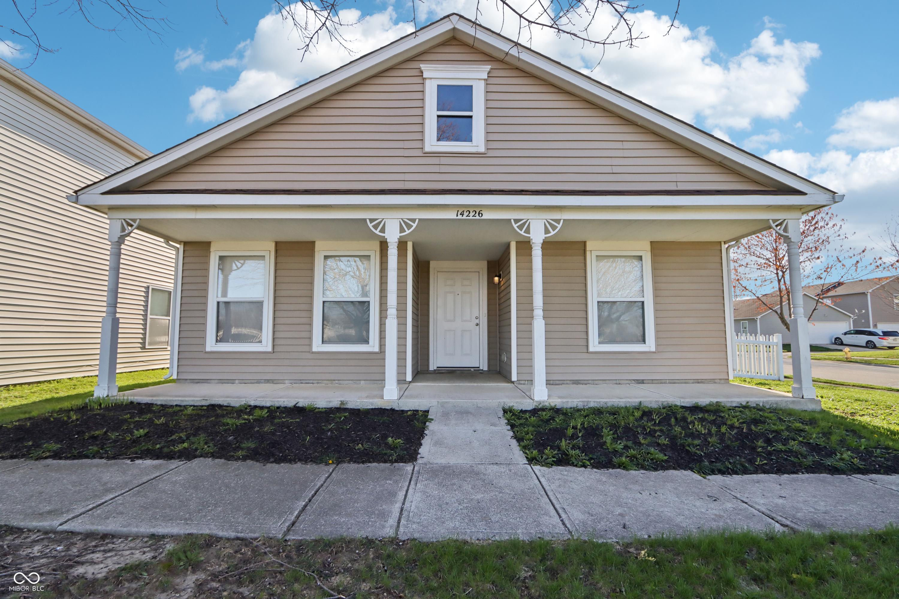Photo one of 14226 Marilyn Rd Noblesville IN 46060 | MLS 22032430