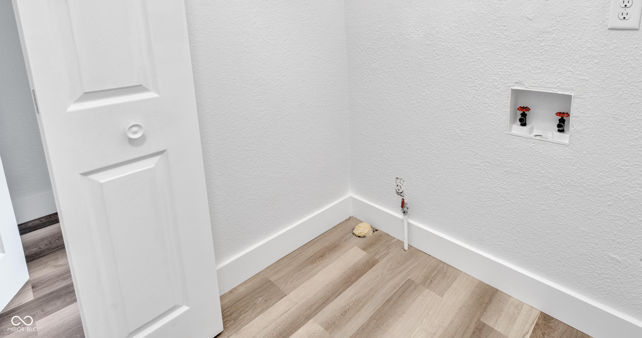Photo #19