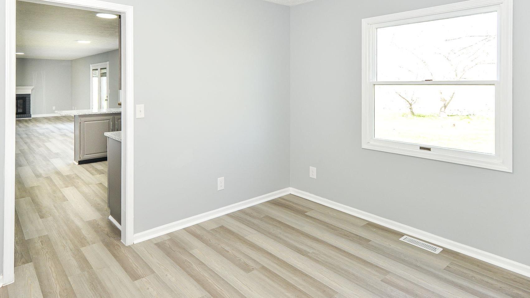 Photo #16