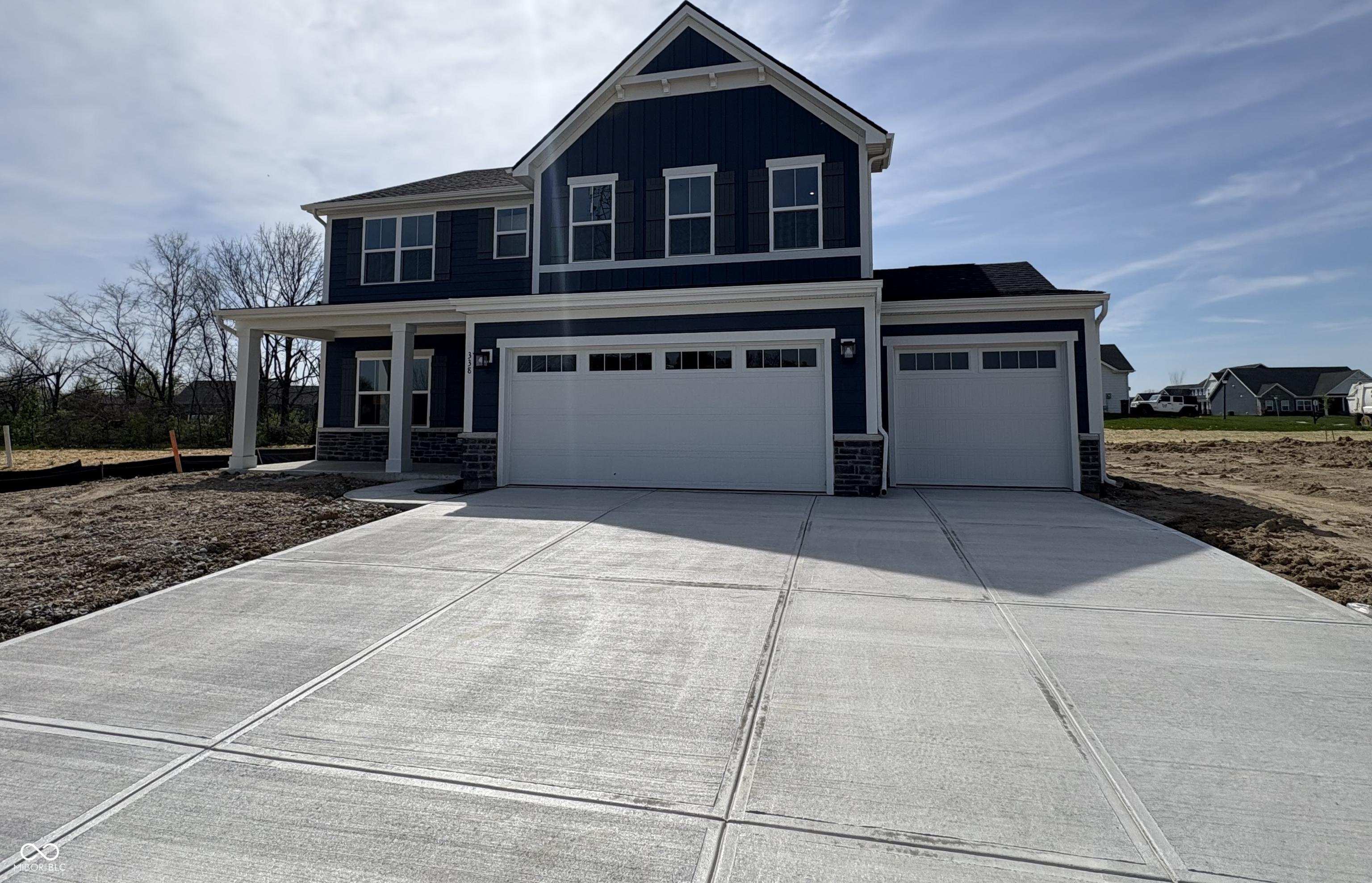 Photo one of 338 Mcnair Dr Whiteland IN 46184 | MLS 22032673
