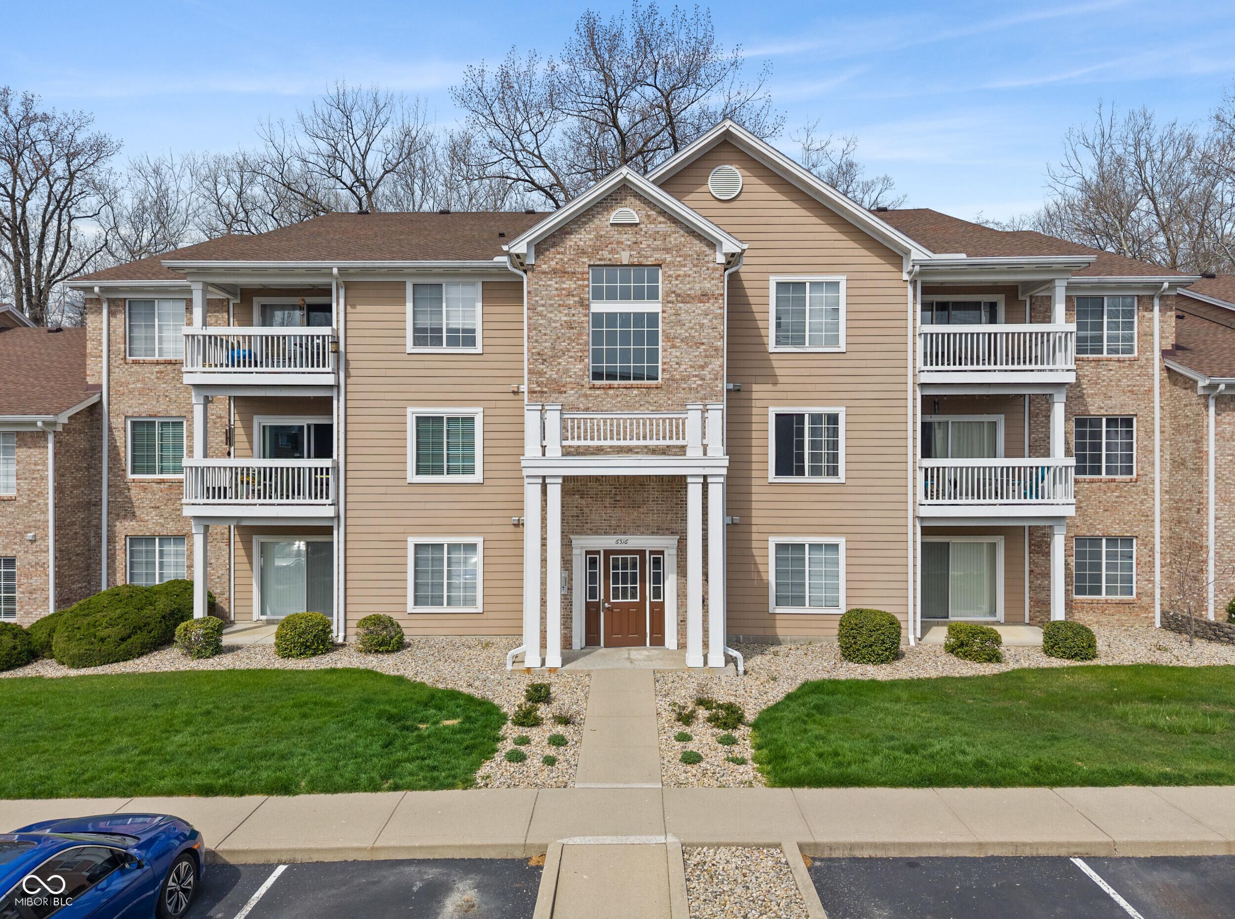 Photo one of 6516 Emerald Hill Ct # 310 Indianapolis IN 46237 | MLS 22032715