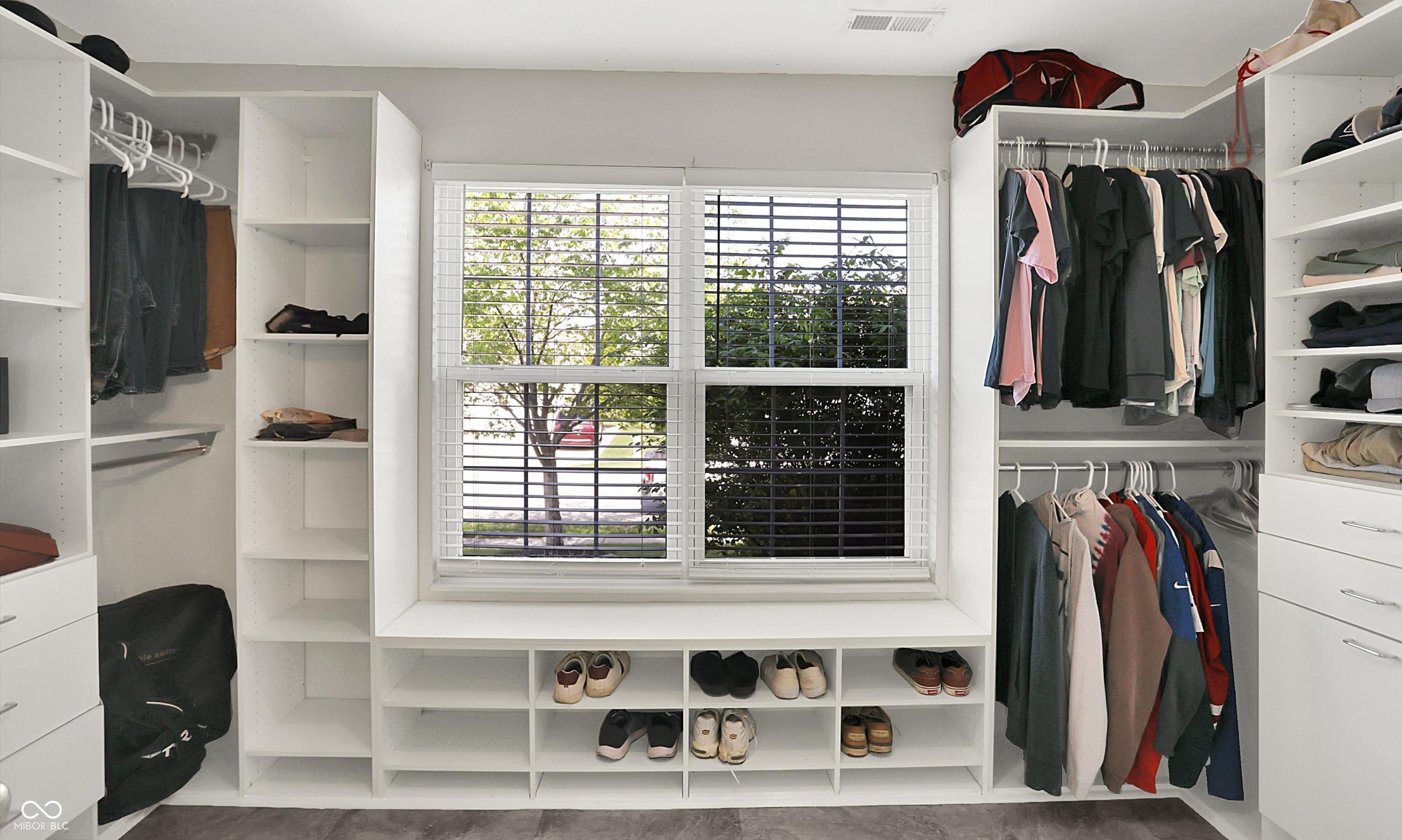 Photo #12
