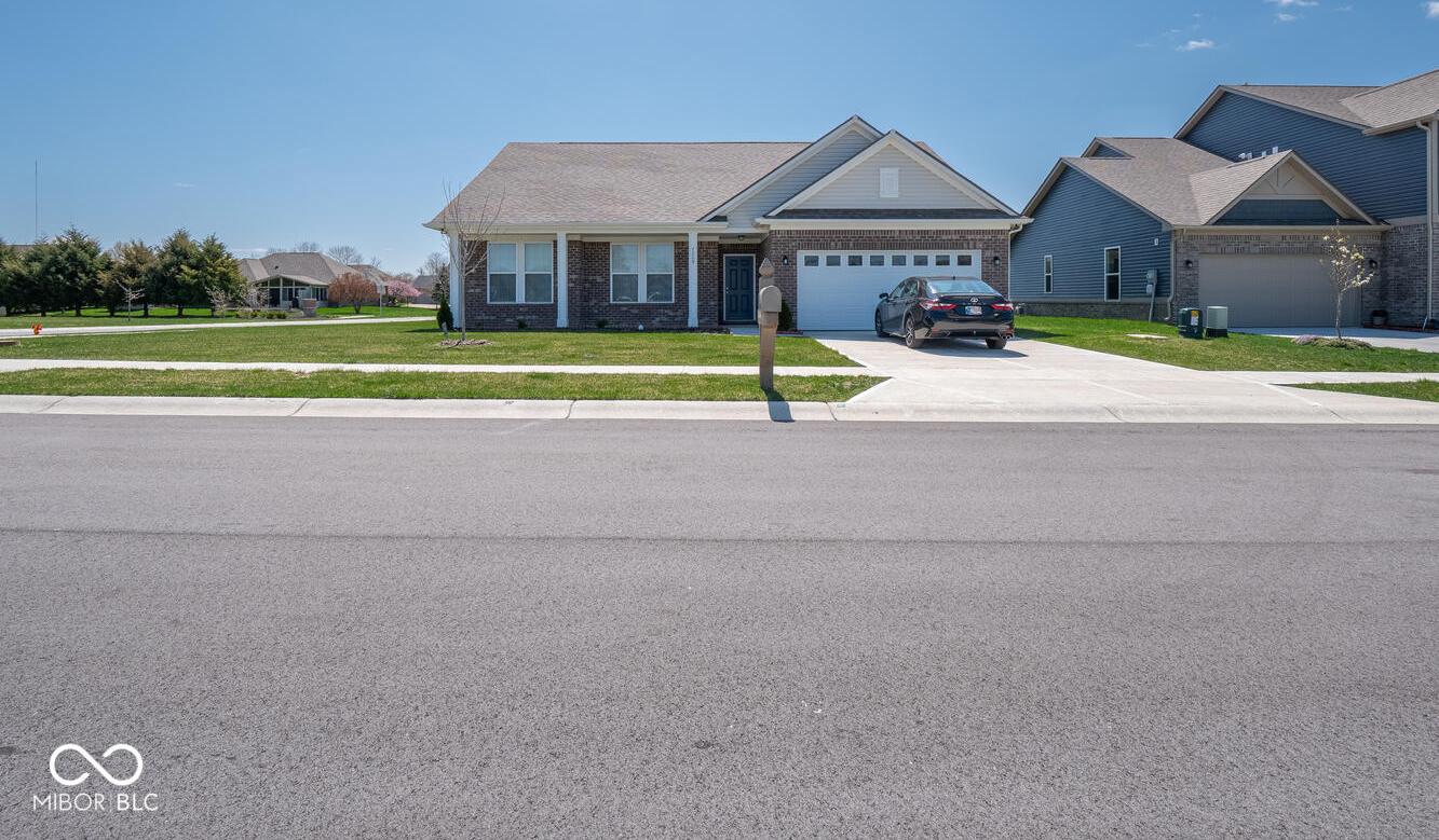 Photo one of 7209 Glen Park Ln Indianapolis IN 46259 | MLS 22032909