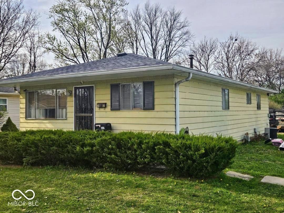 Photo one of 8412 E 47Th St Indianapolis IN 46226 | MLS 22033153