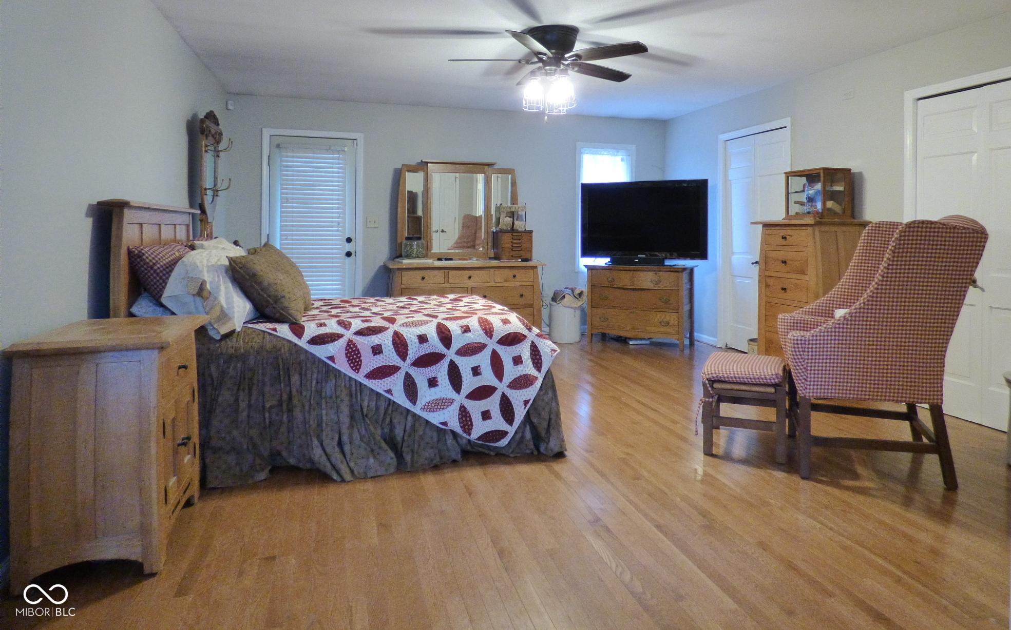 Photo #18