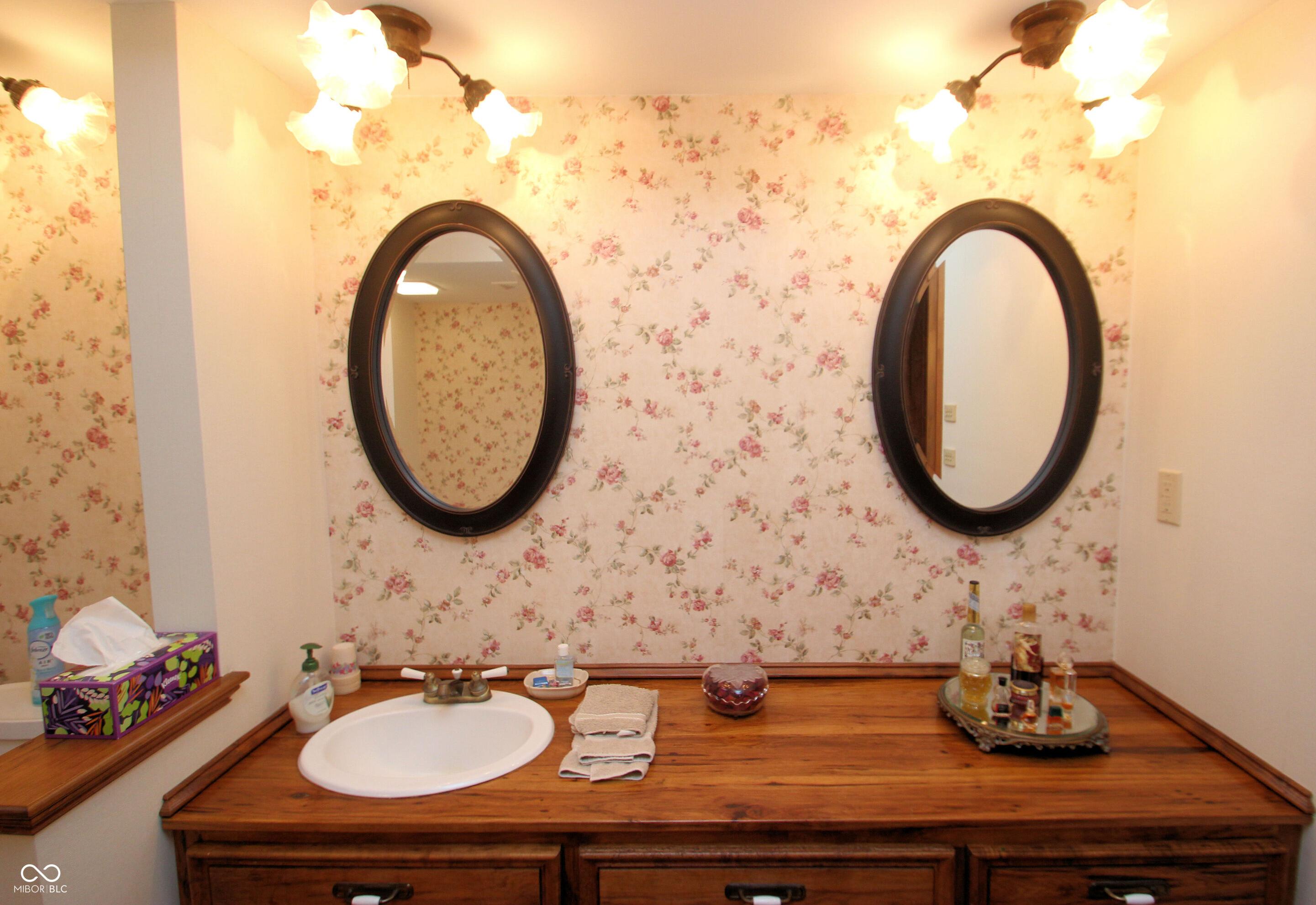 Photo #121