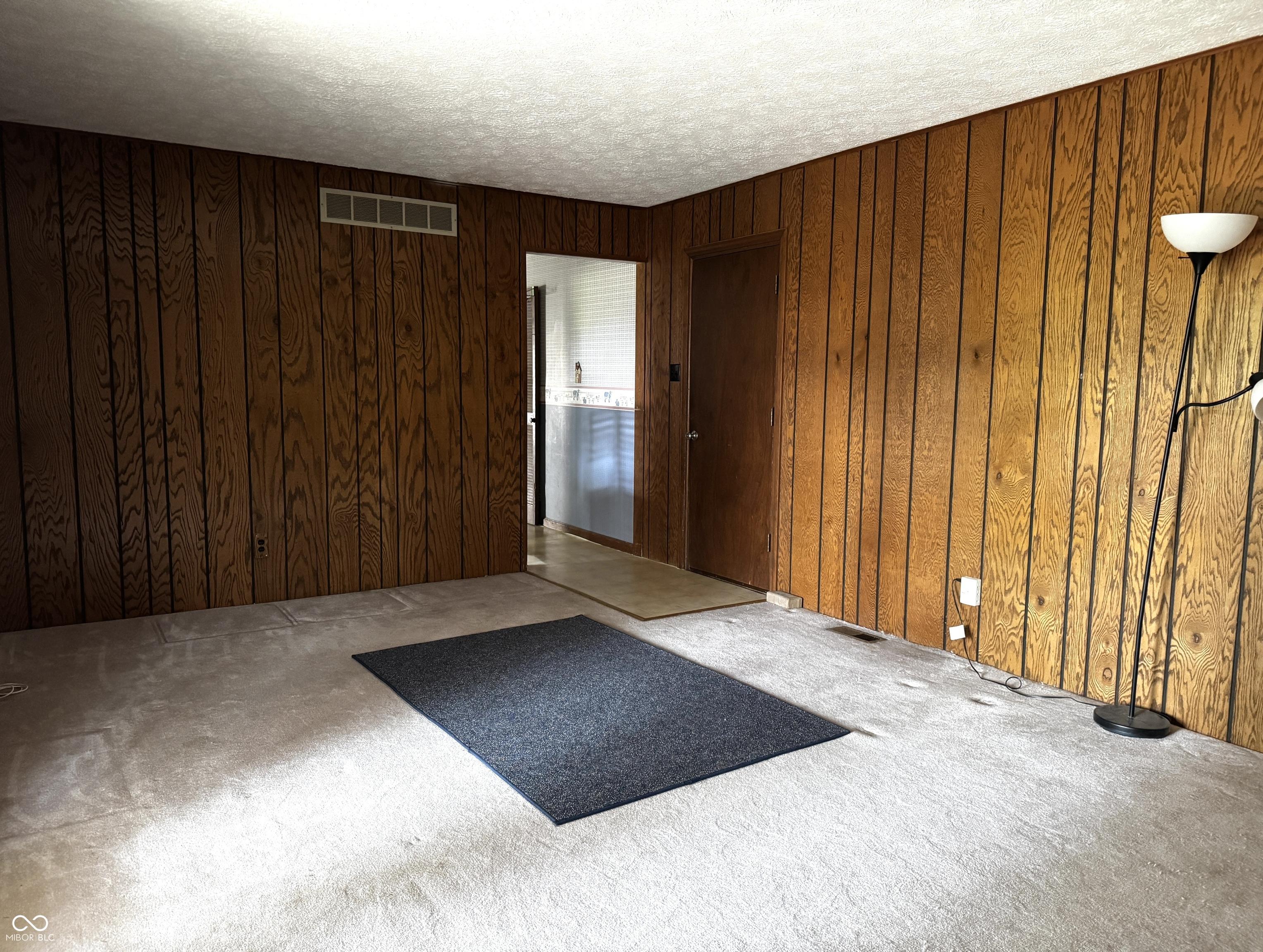 Photo #24