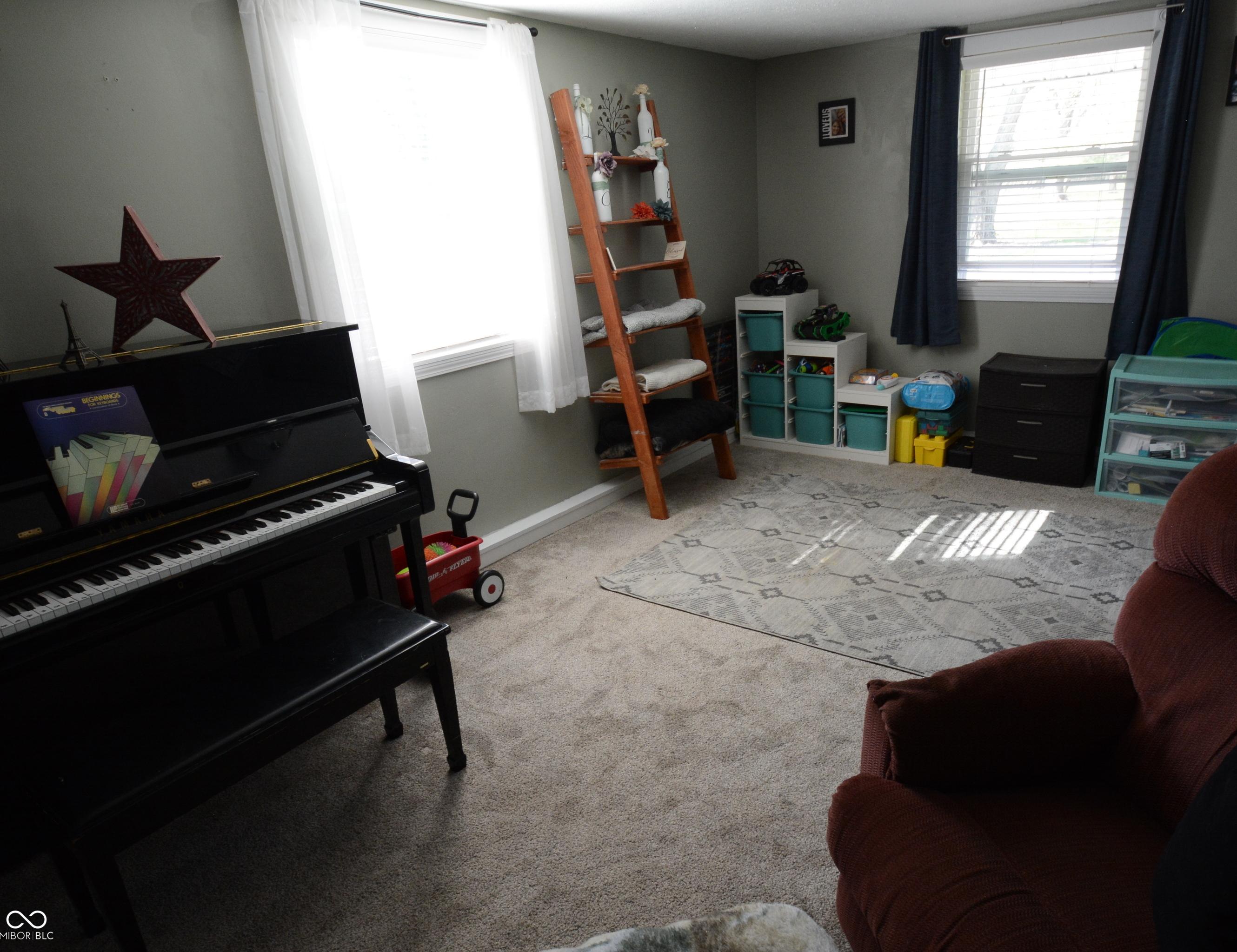 Photo #11