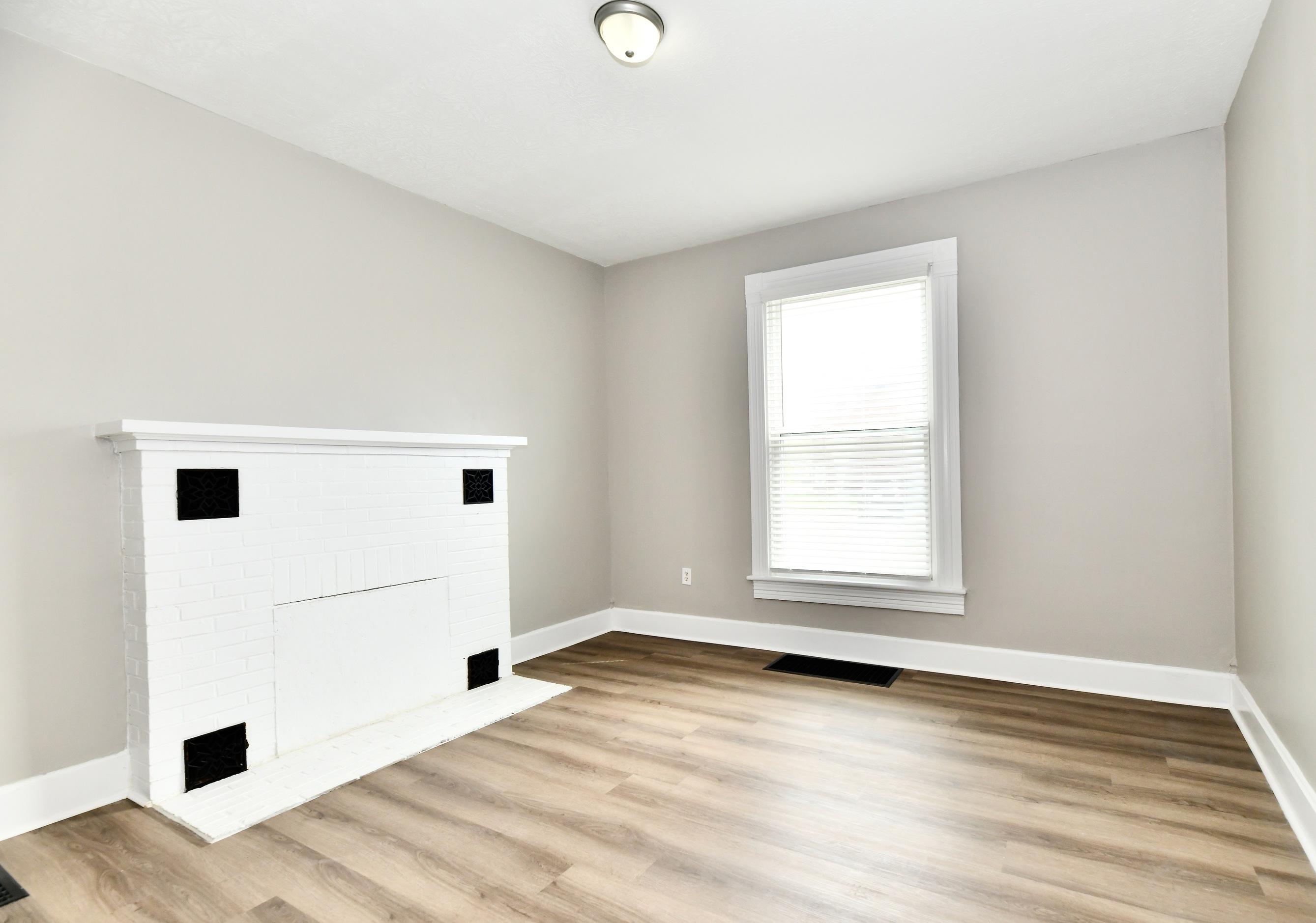 Photo #6