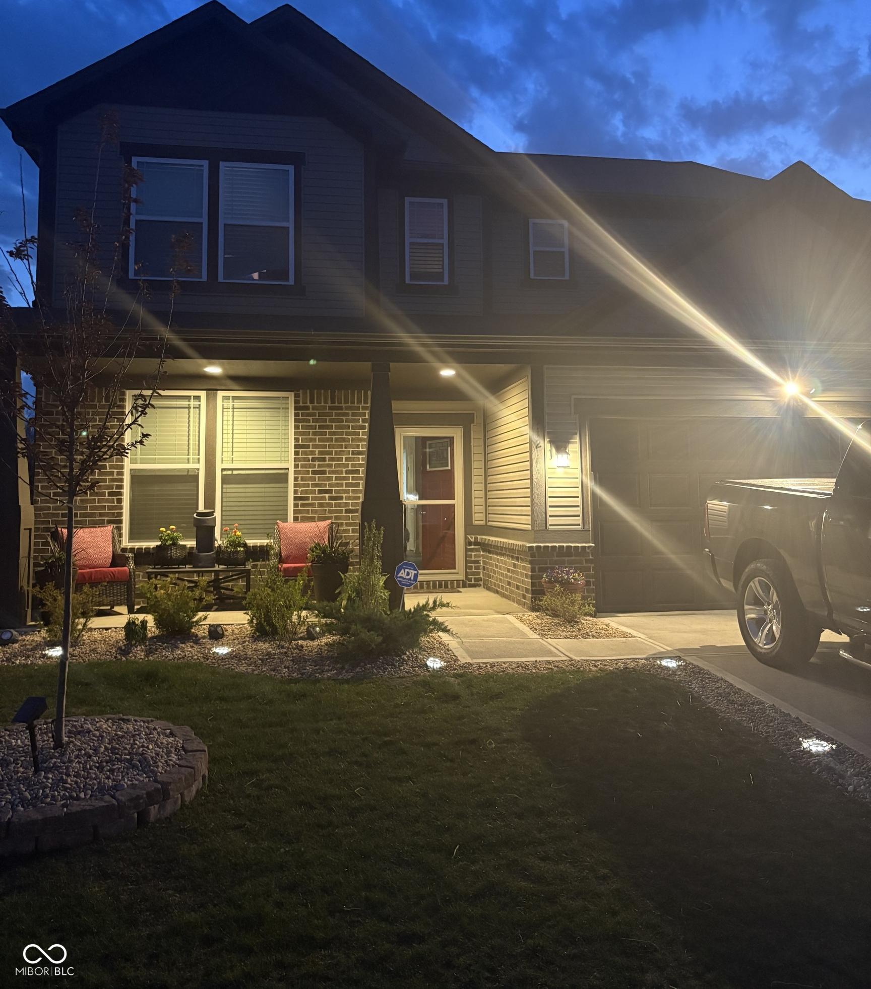 Photo one of 912 Grassy Branch Dr Indianapolis IN 46239 | MLS 22033688