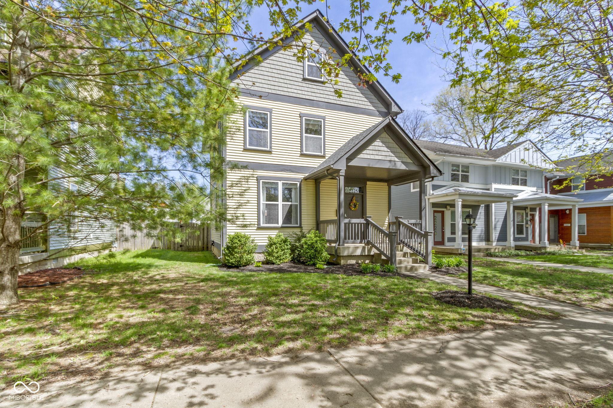 Photo one of 2225 Alabama St Indianapolis IN 46205 | MLS 22033780