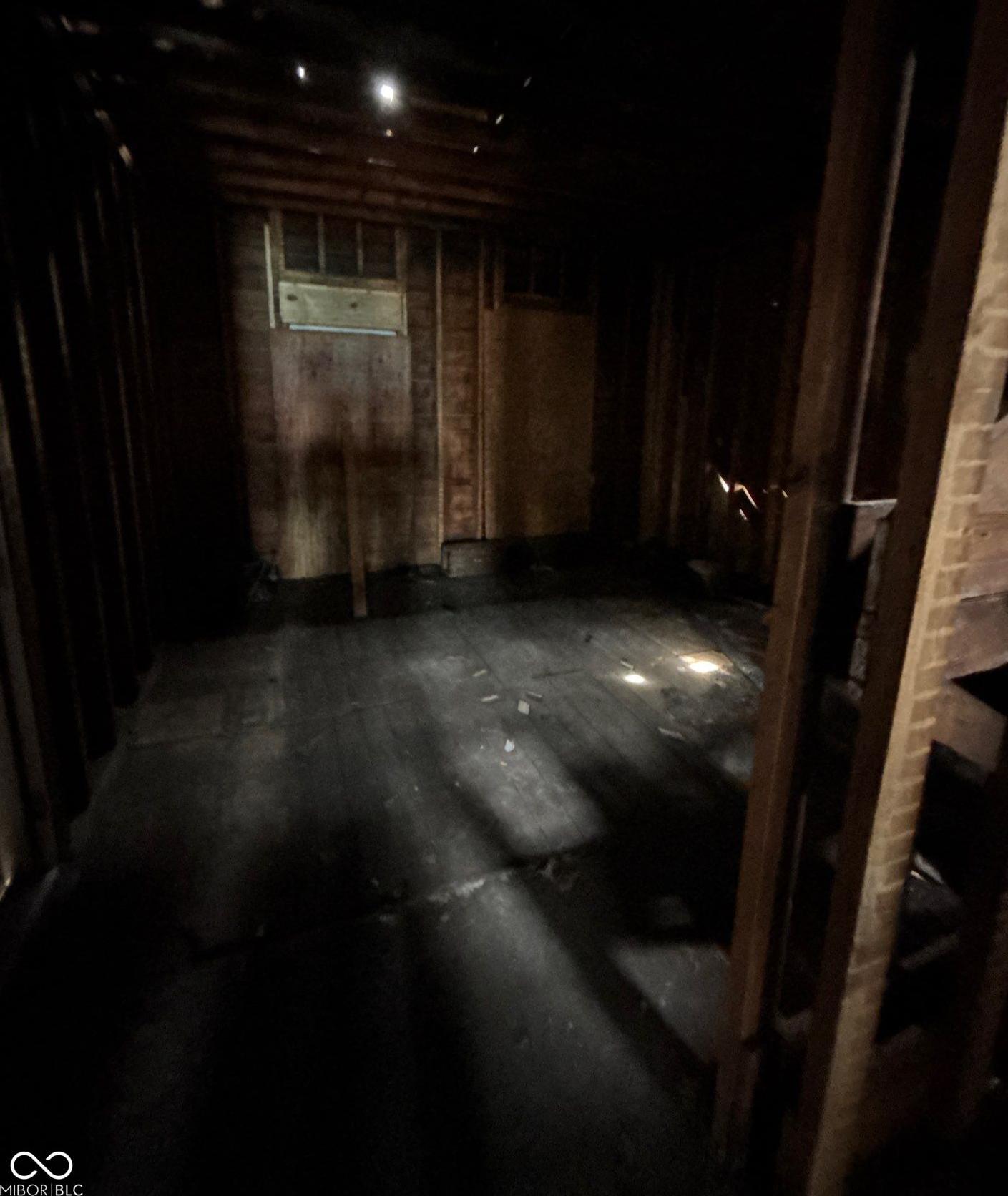 Photo #16