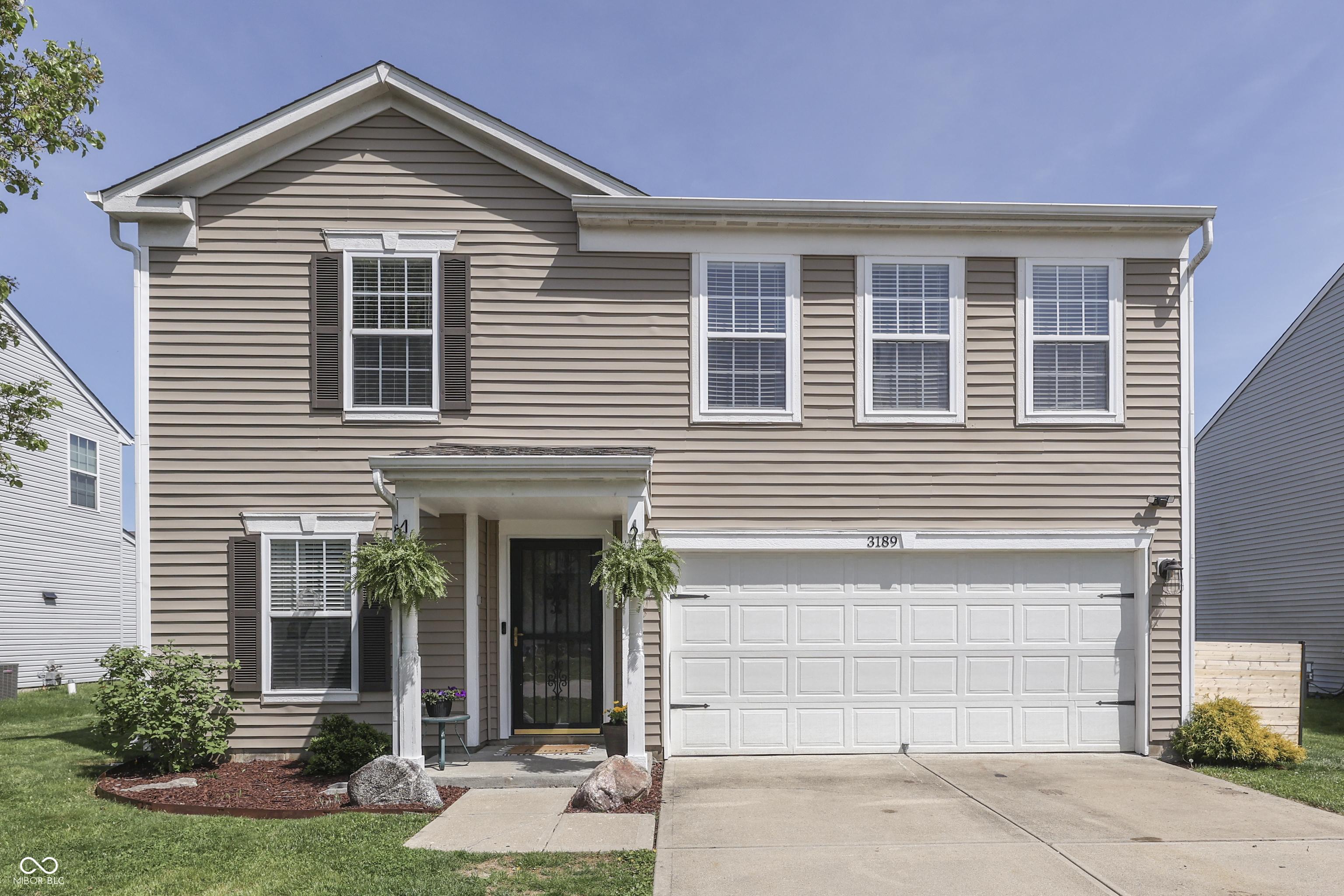 Photo one of 3189 Underwood Dr Whiteland IN 46184 | MLS 22034156