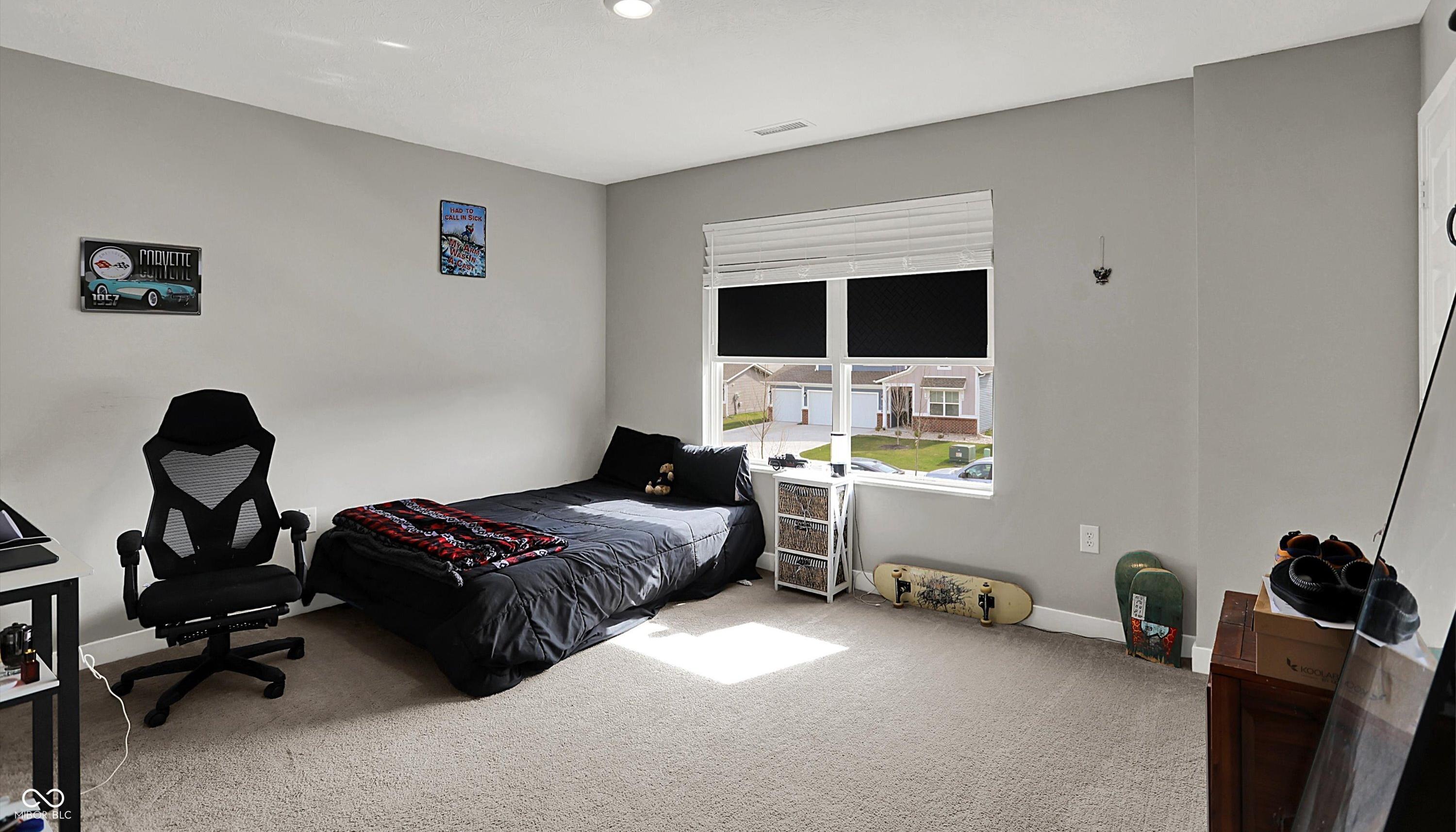 Photo #35