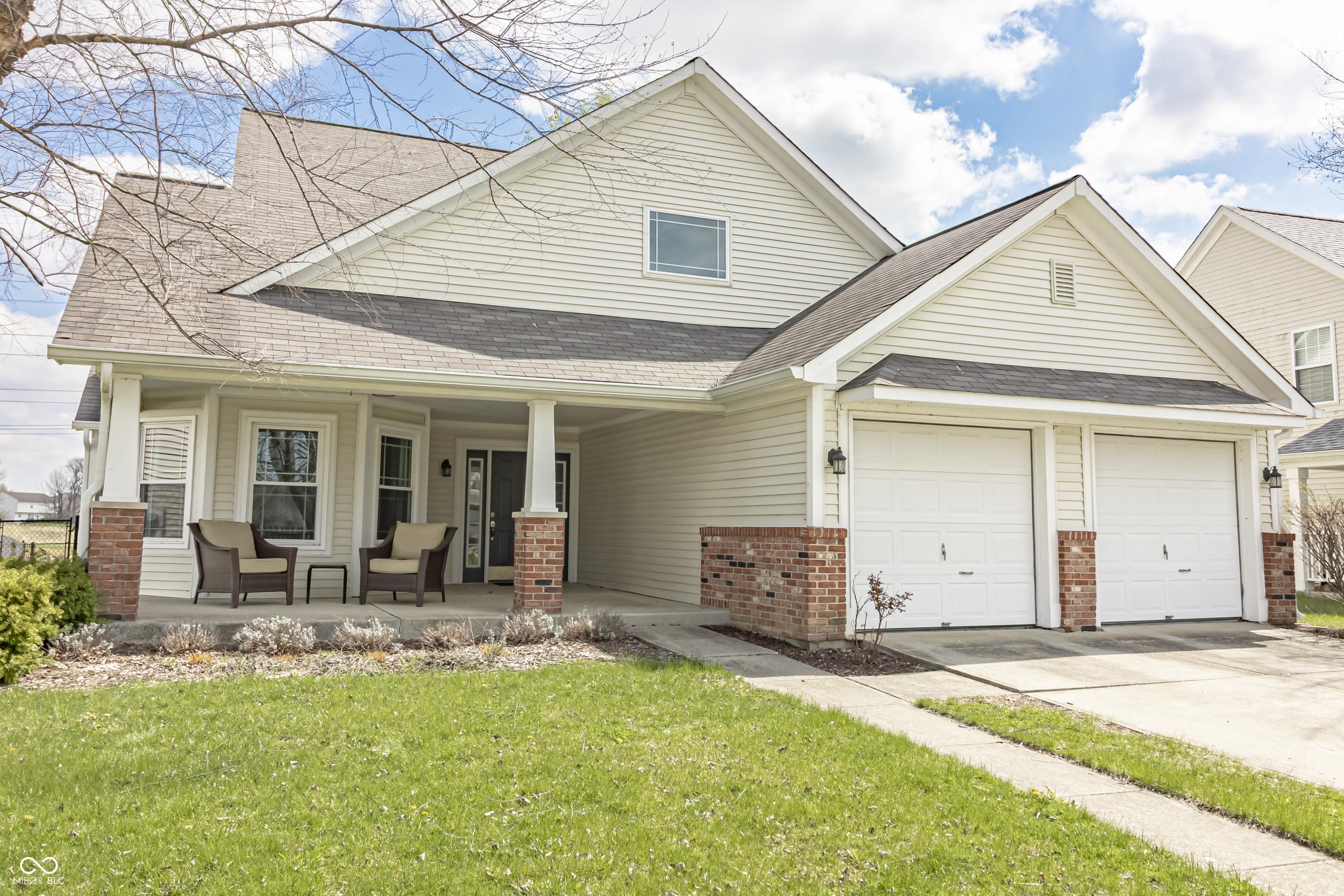 Photo one of 5007 Avian Ln Indianapolis IN 46235 | MLS 22034313