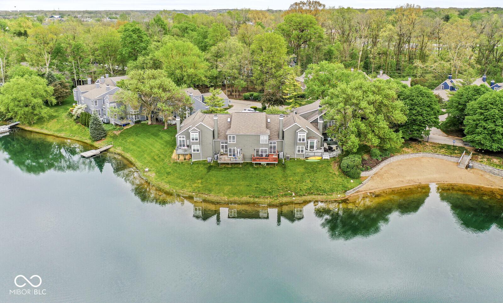 Photo one of 7786 Harbour Isle Indianapolis IN 46240 | MLS 22034315