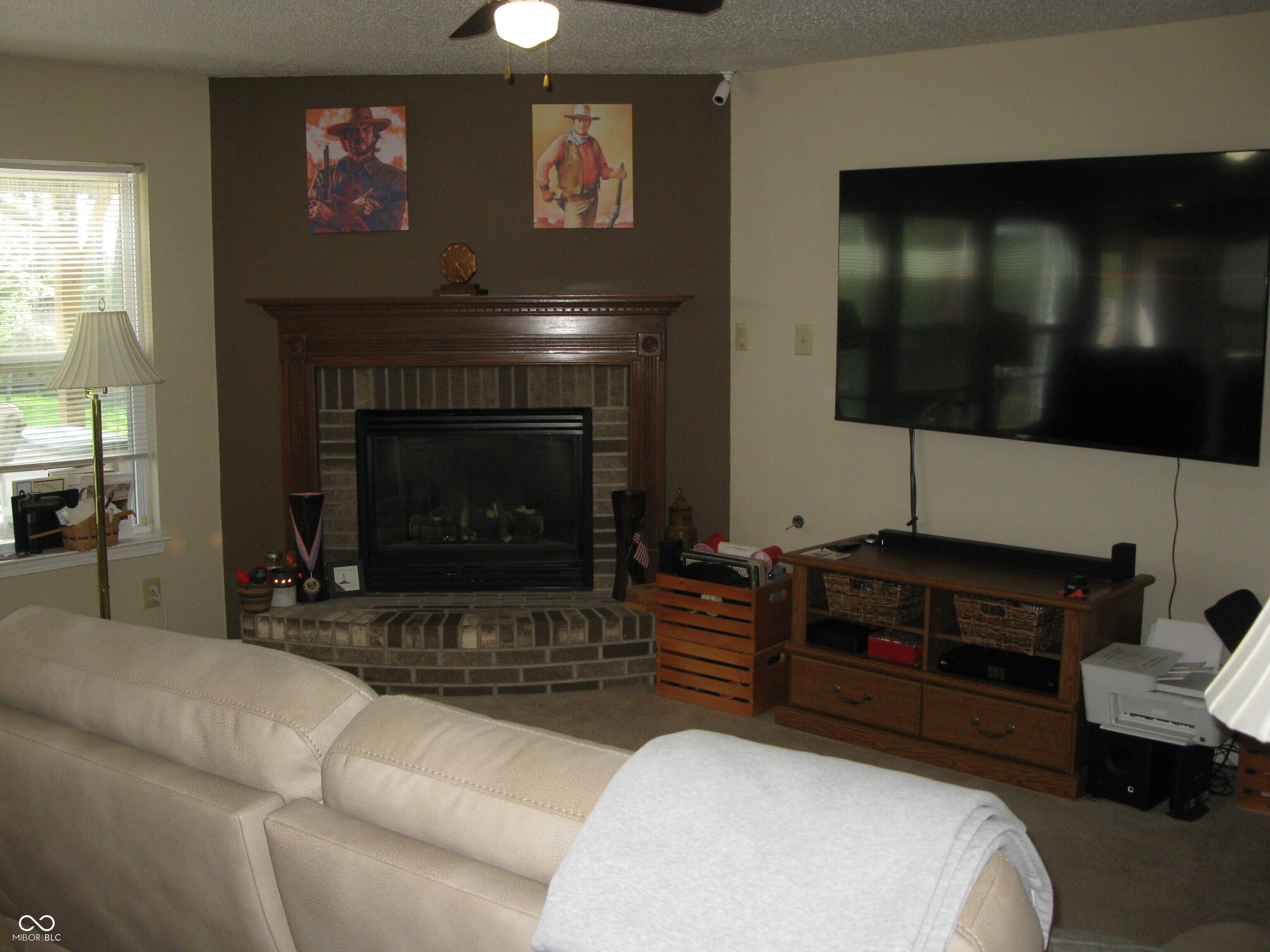Photo #9