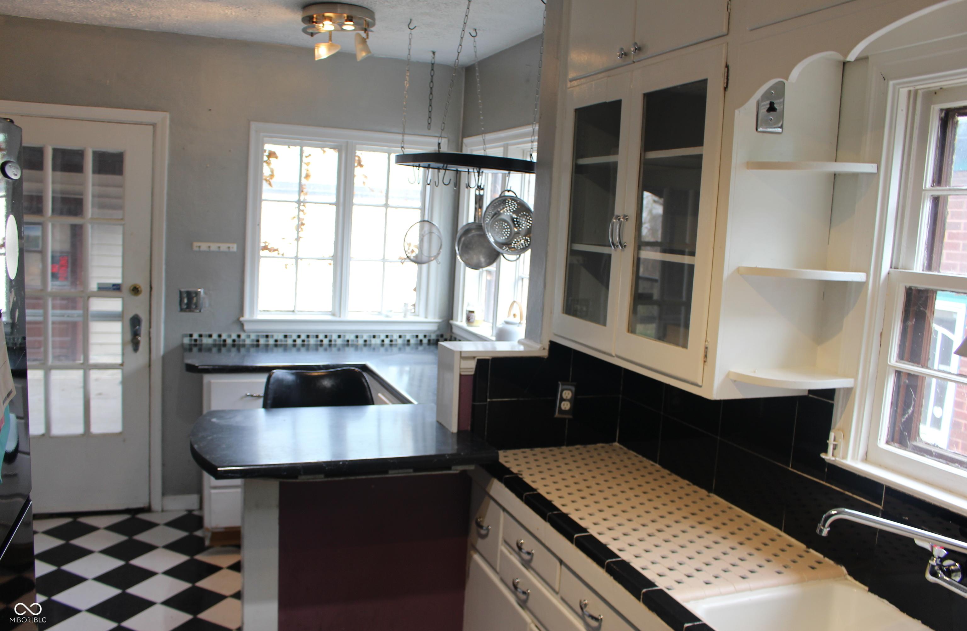Photo #15