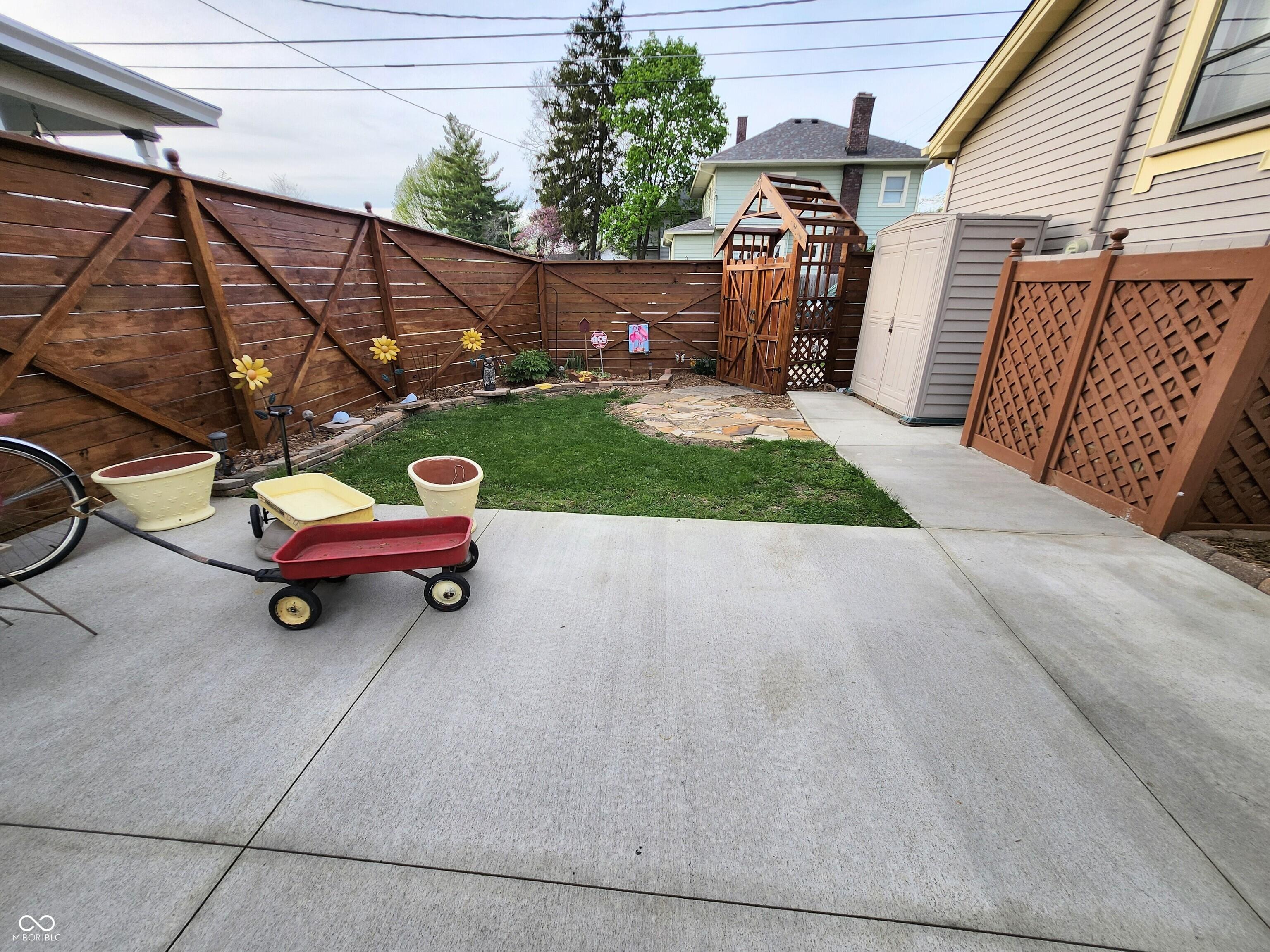 Photo #46
