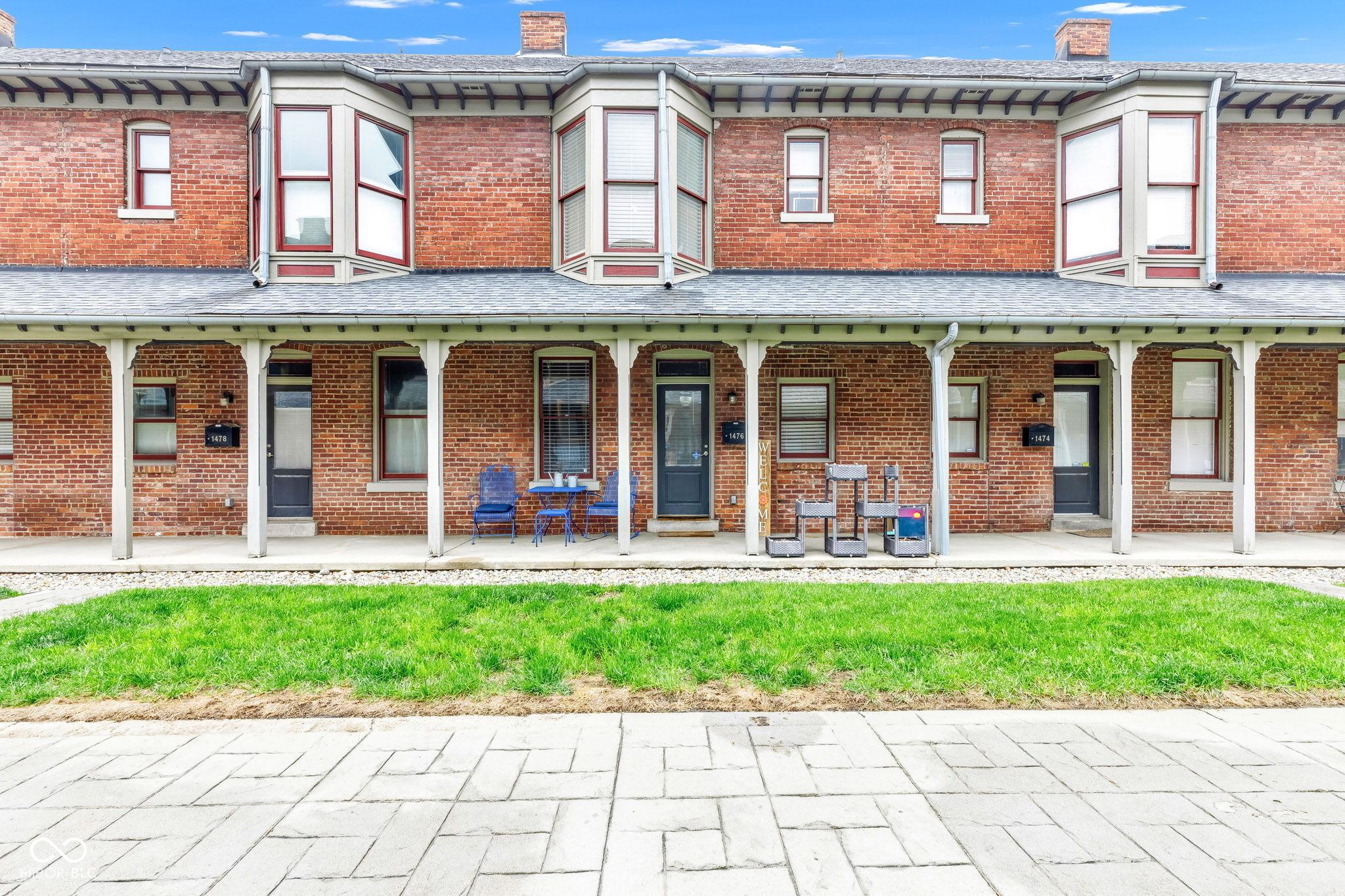 Photo one of 1476 N Illinois St Indianapolis IN 46202 | MLS 22034704