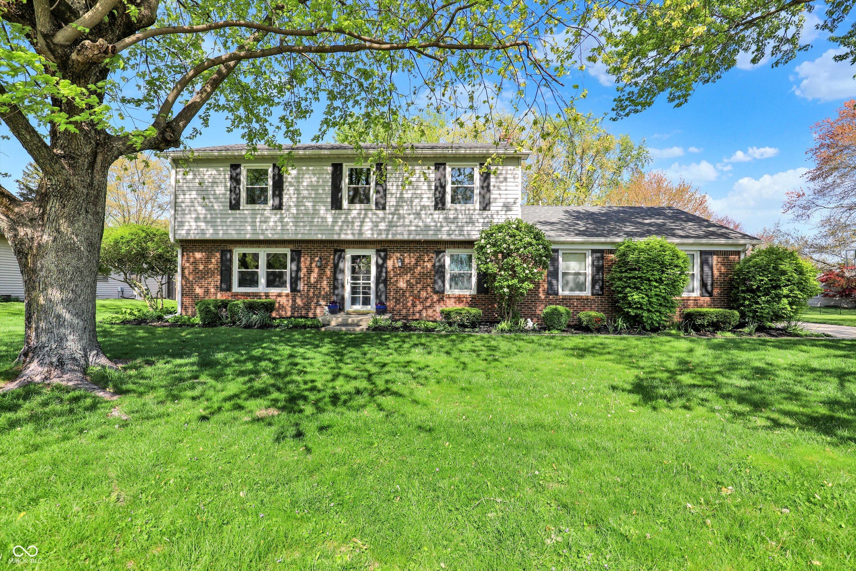 Photo one of 12669 Brookshire Pkwy Carmel IN 46033 | MLS 22034820