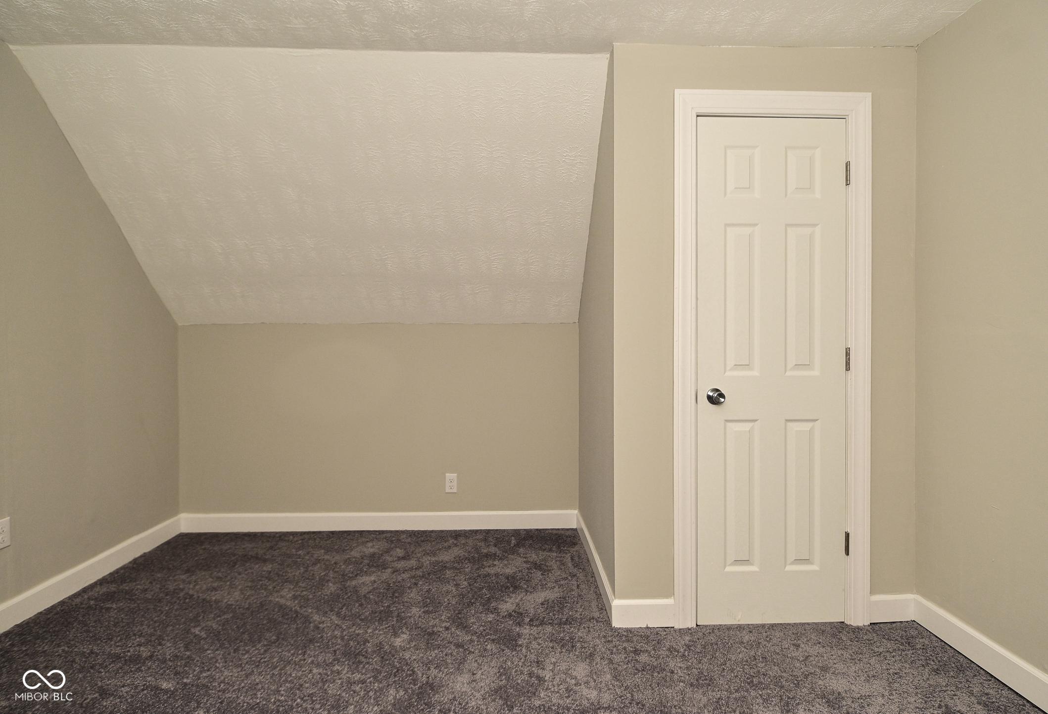 Photo #36