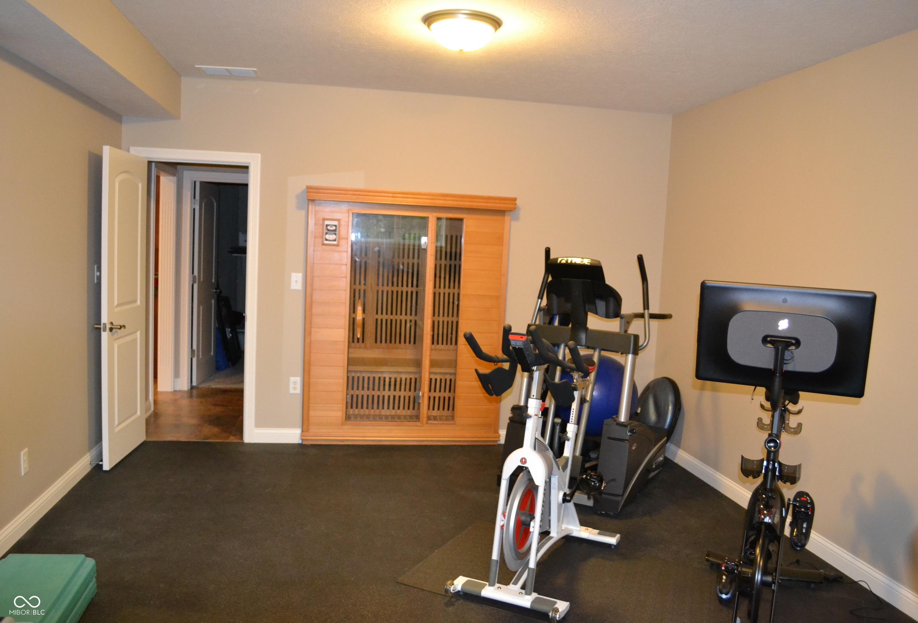 Photo #28