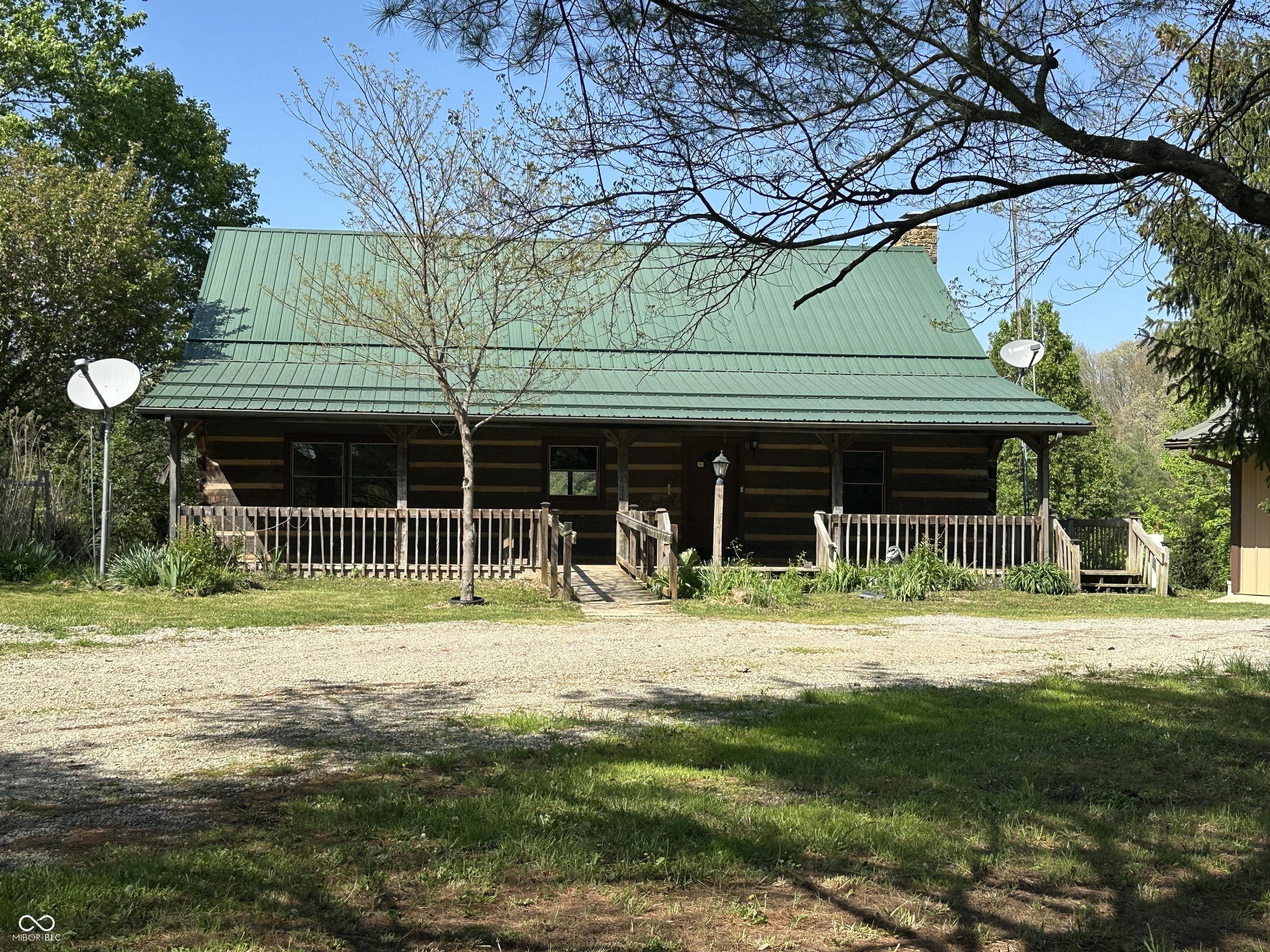 Photo one of 10770 W 650 S Columbus IN 47201 | MLS 22035000