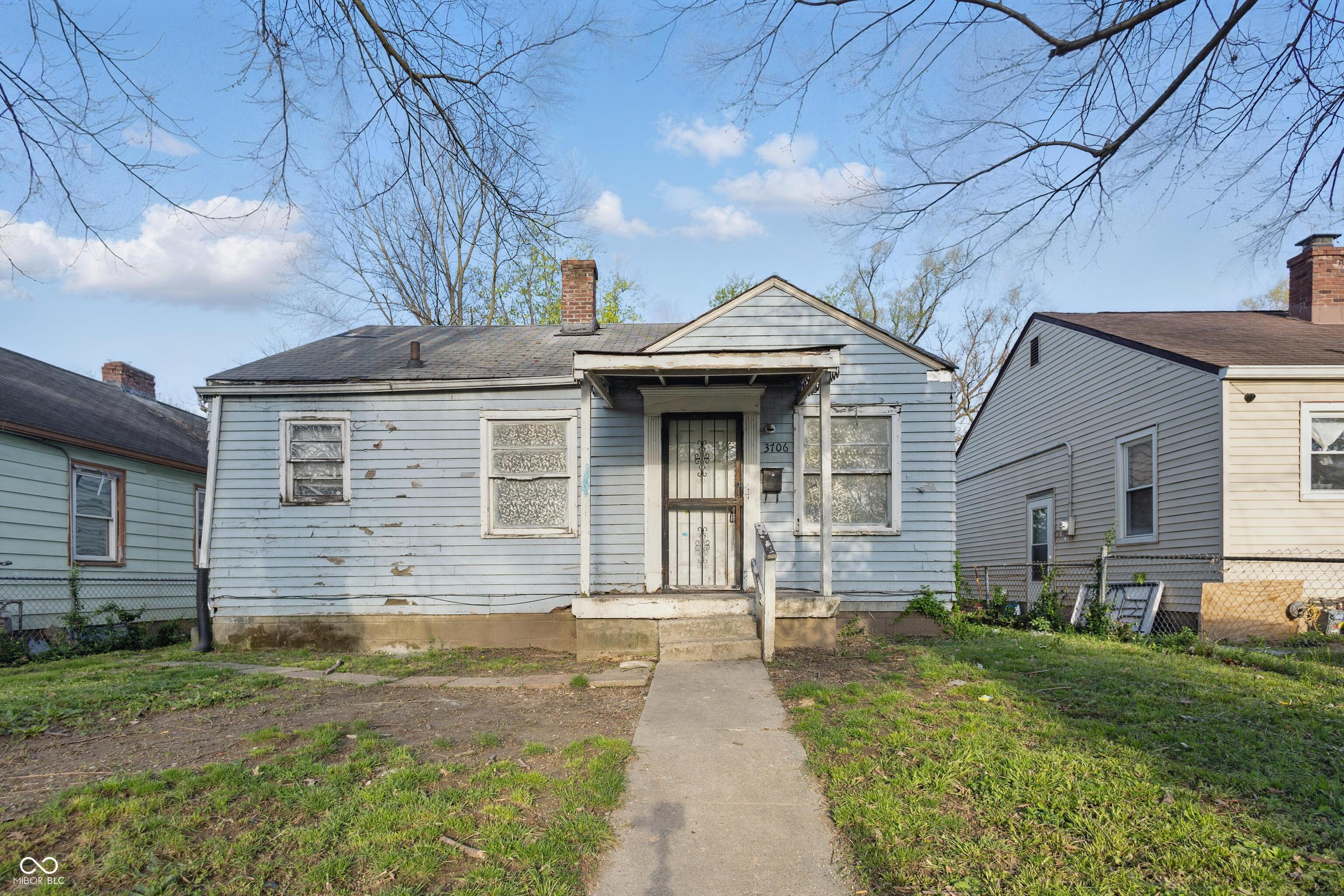 Photo one of 3706 Baltimore Ave Indianapolis IN 46218 | MLS 22035107