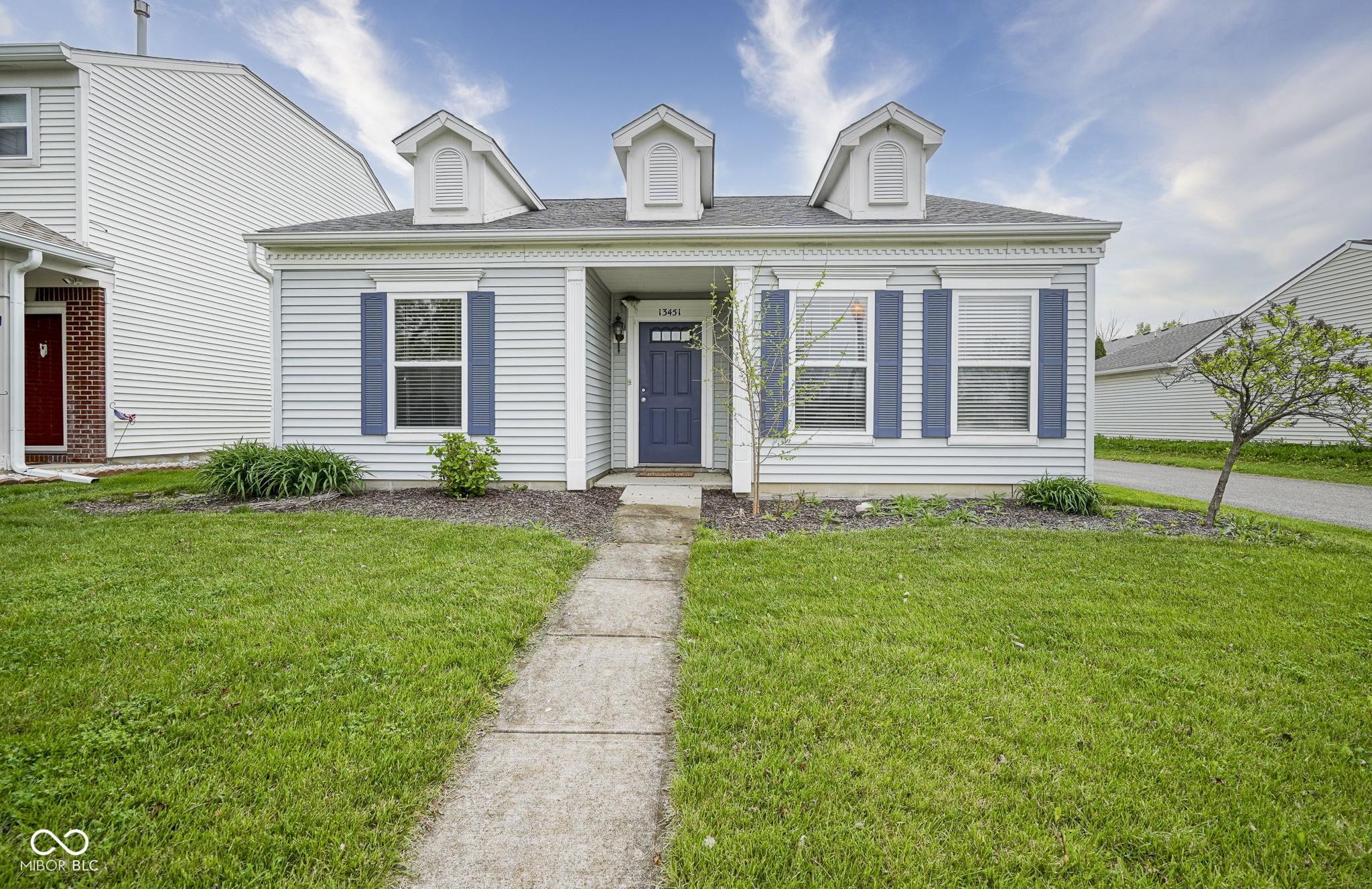 Photo one of 13451 All American Rd Fishers IN 46037 | MLS 22035241