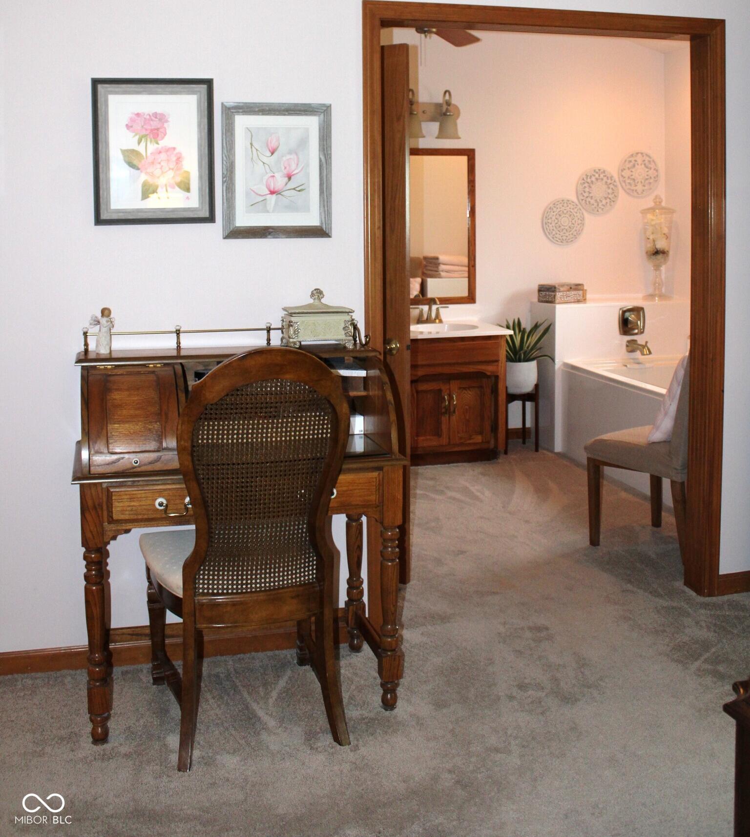 Photo #32