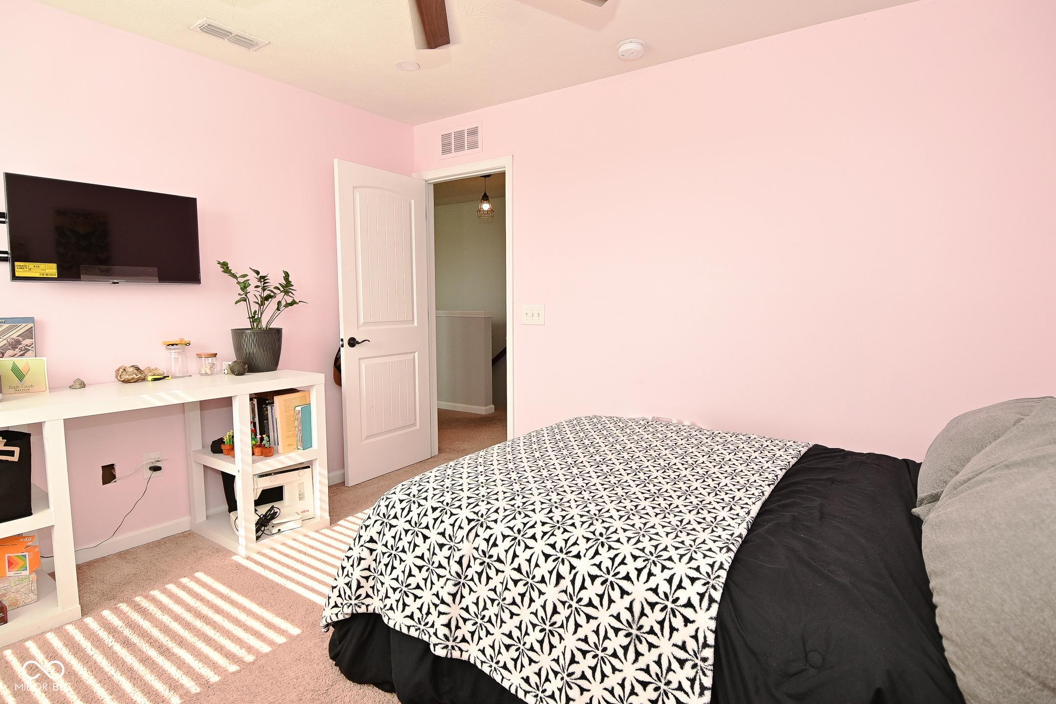 Photo #35