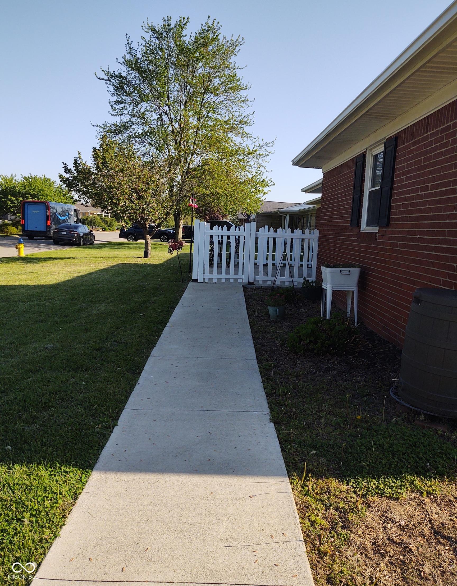 Photo #51